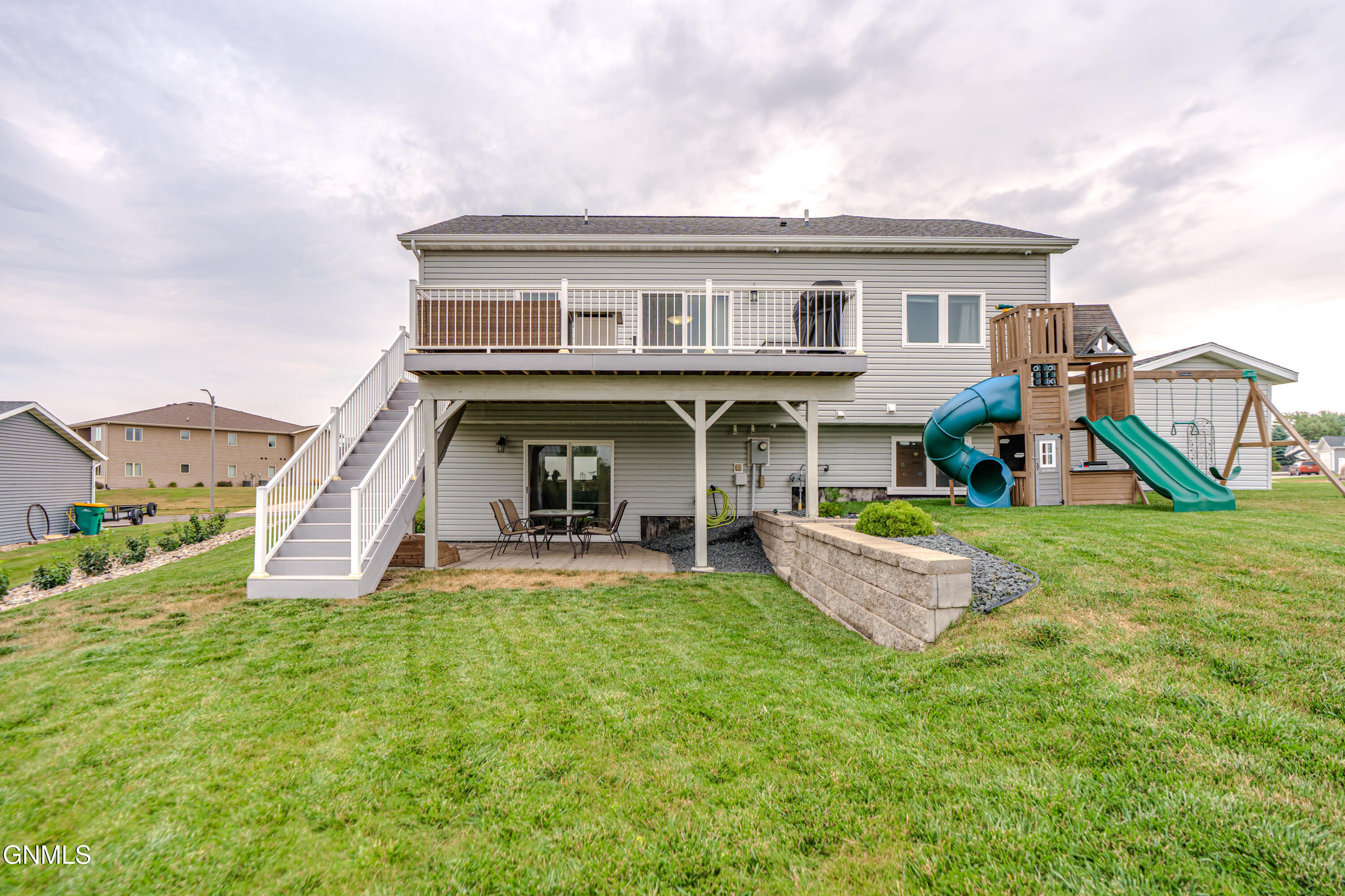 main property photo 69