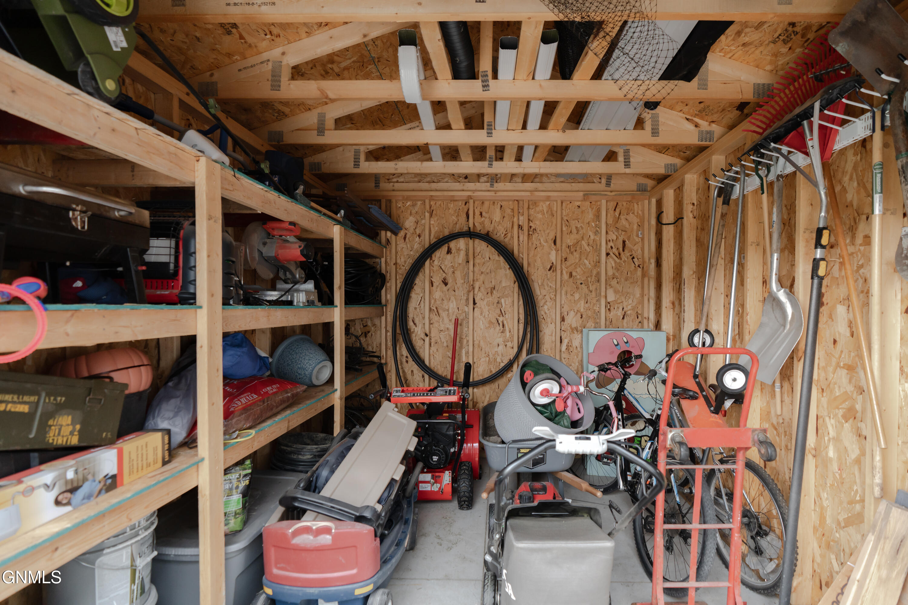 main property photo 80