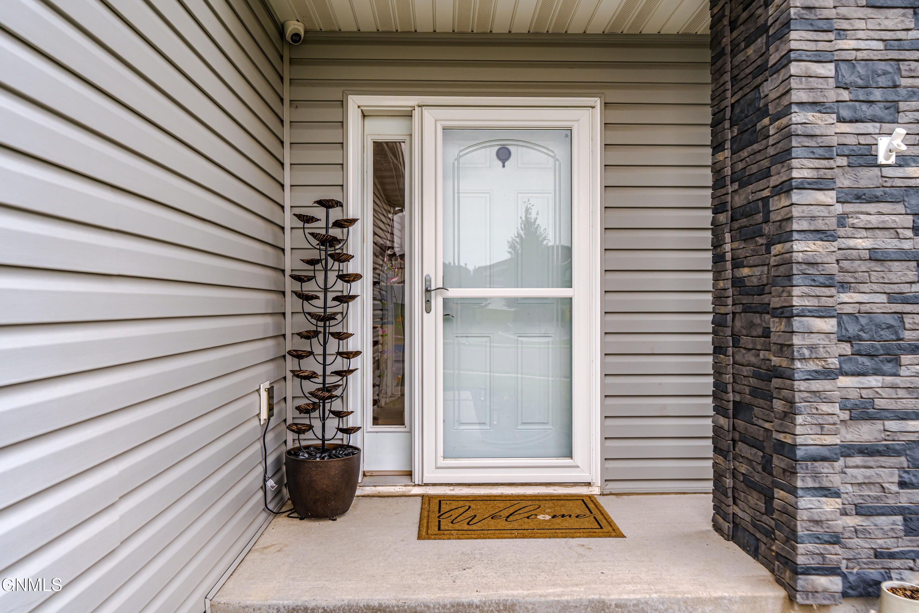 main property photo 87