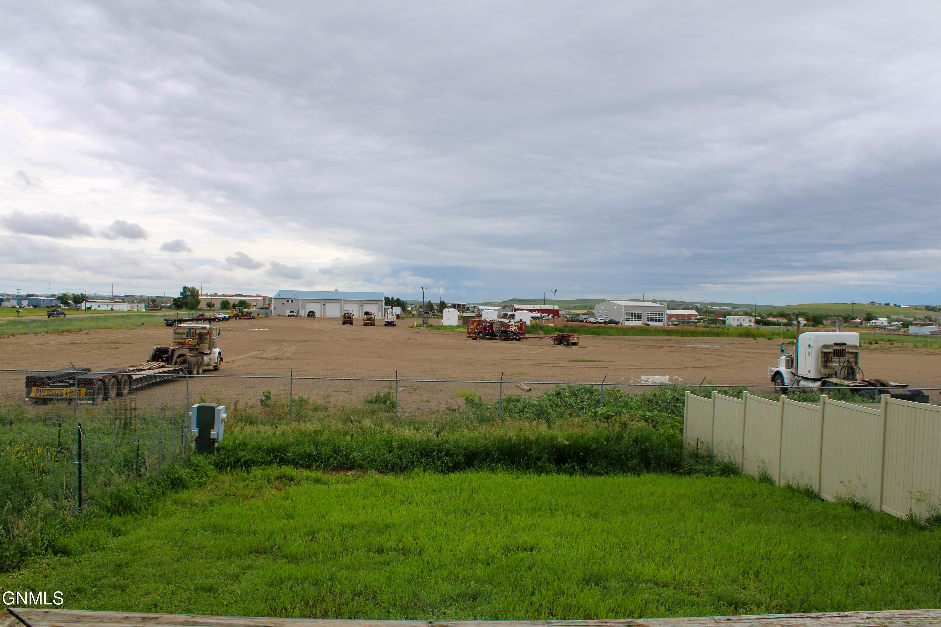 main property photo 49