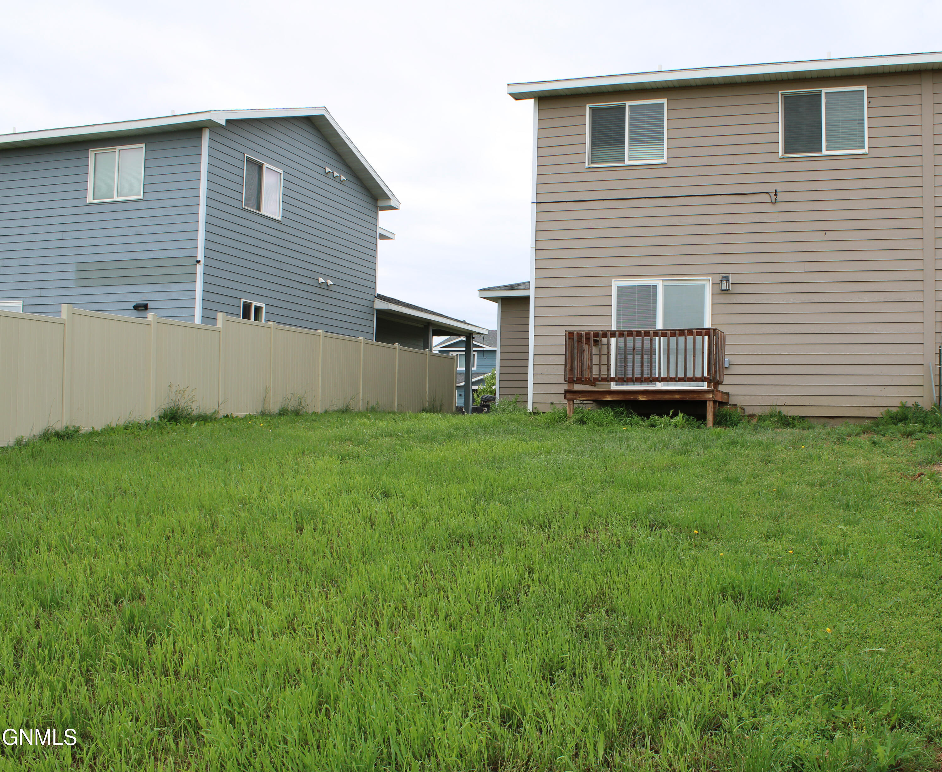 main property photo 51
