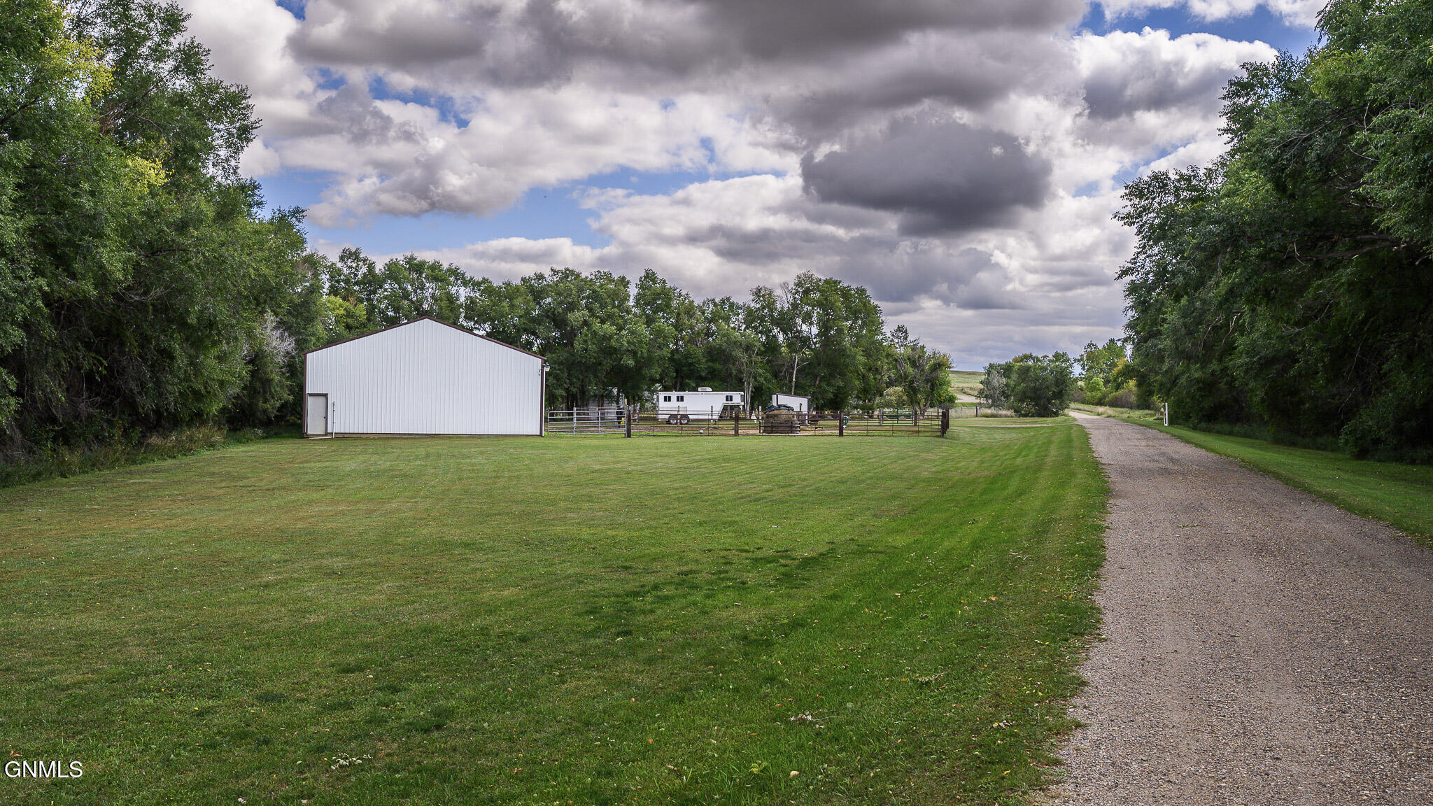 main property photo 57