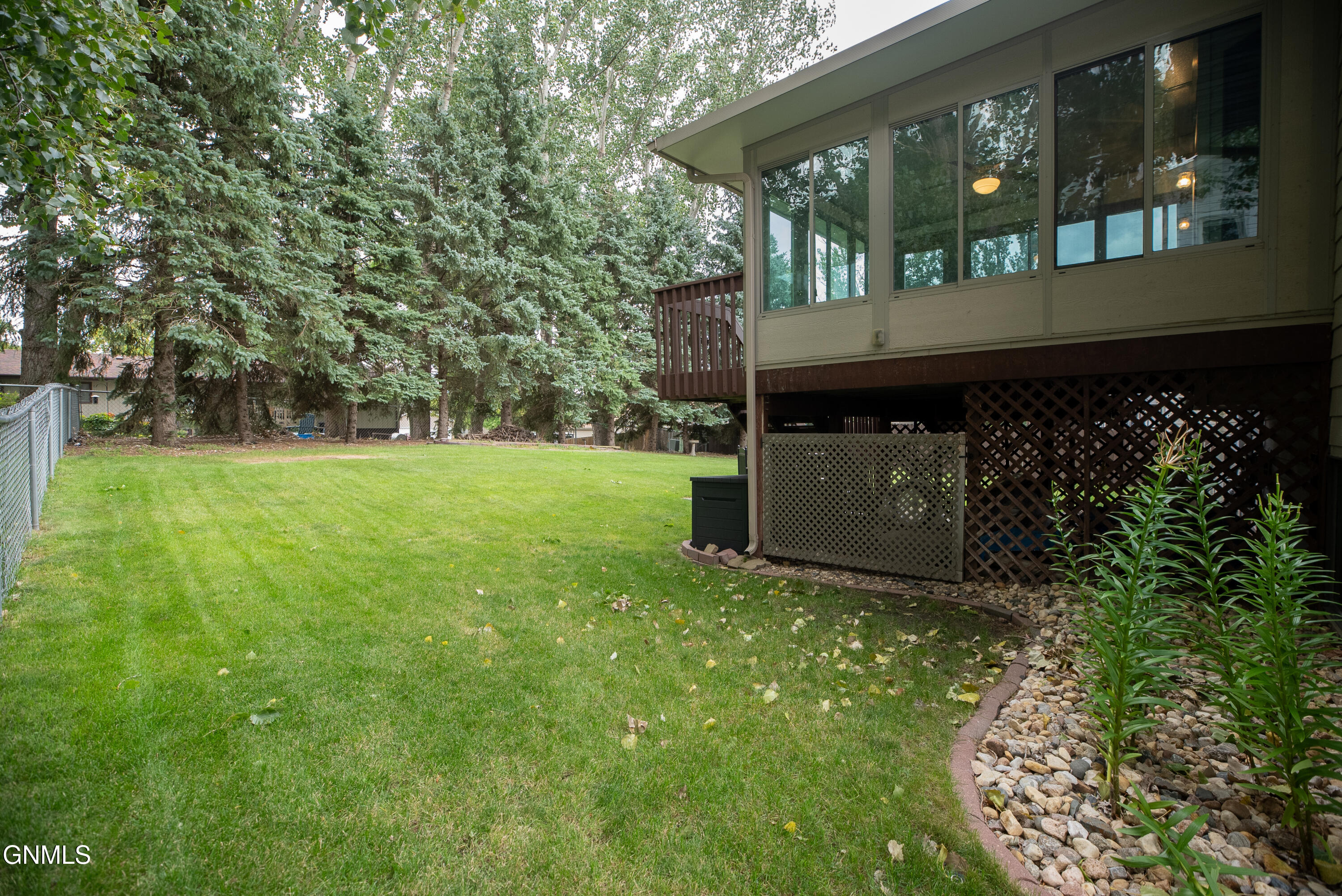 main property photo 60