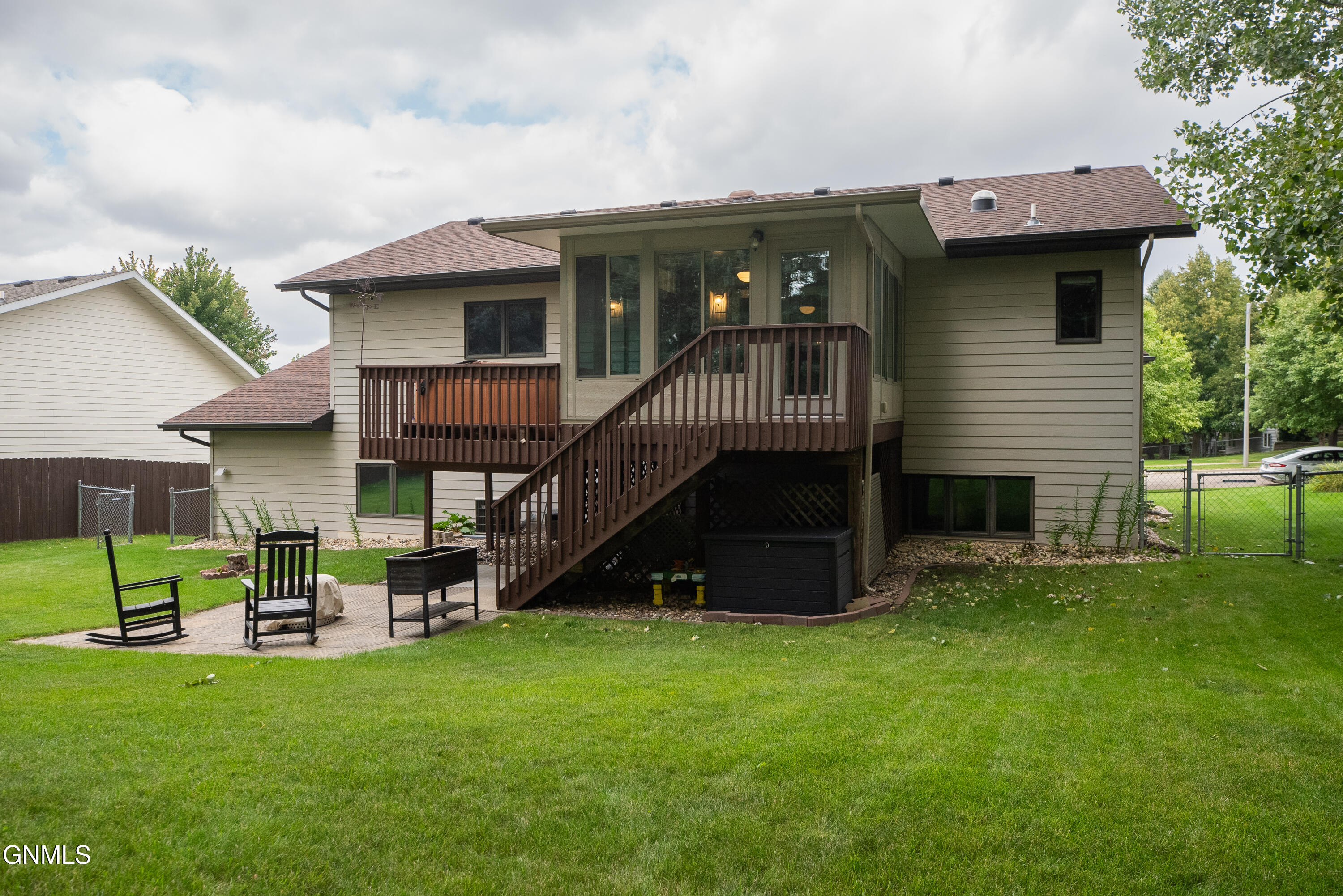 main property photo 62