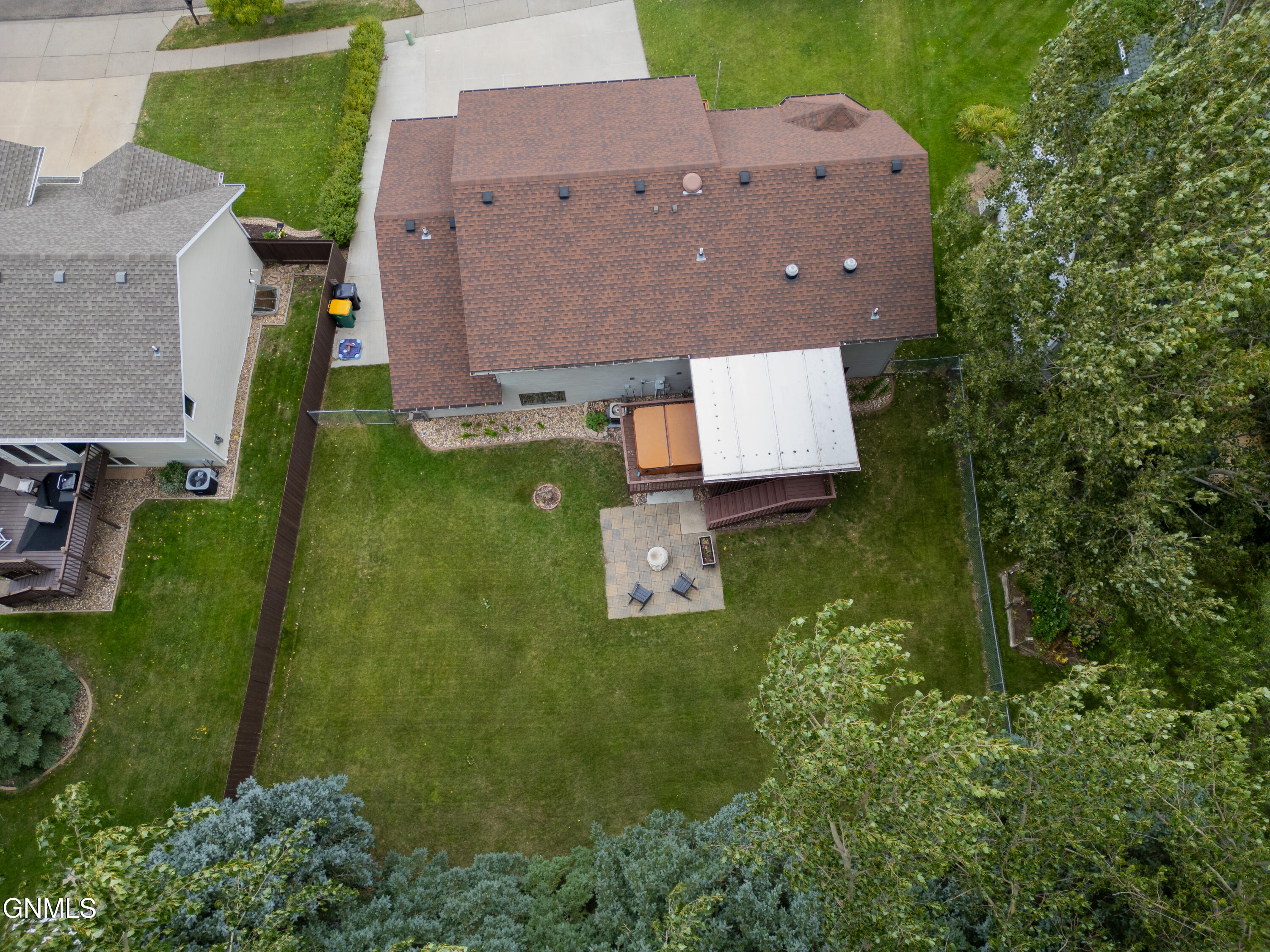 main property photo 80