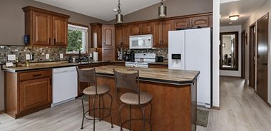 image of property with 4 Bed | 3 Bath | 2,099 Sqft