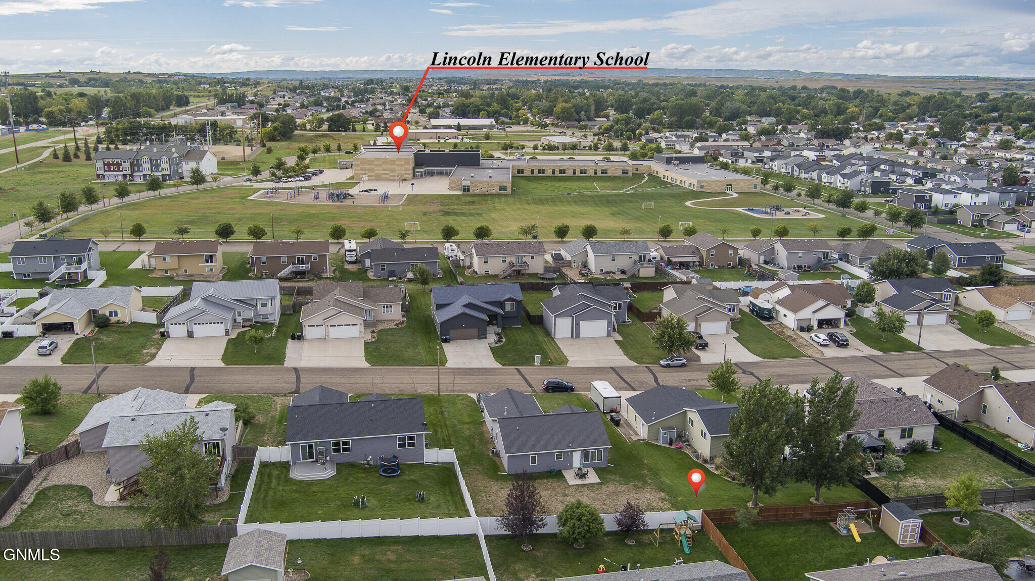 main property photo 37