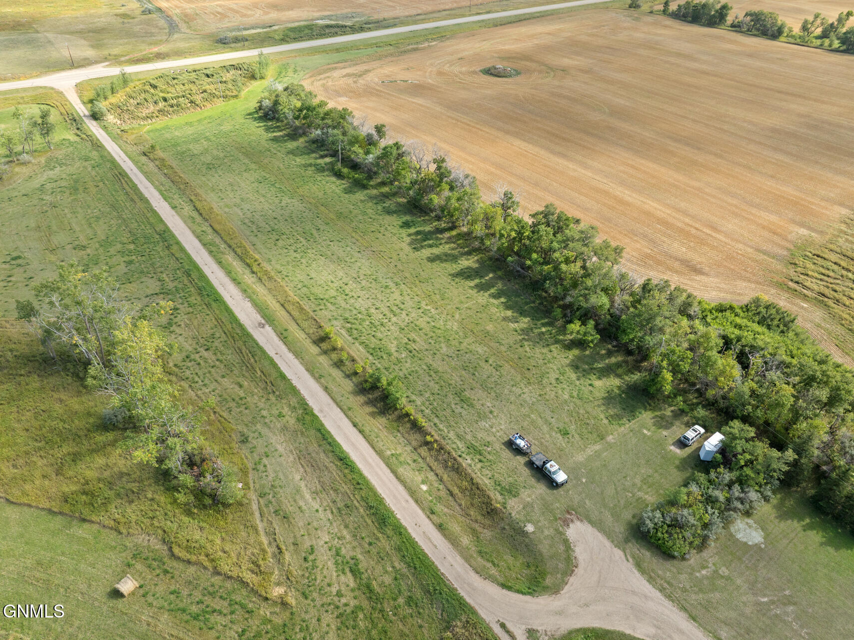 main property photo 14