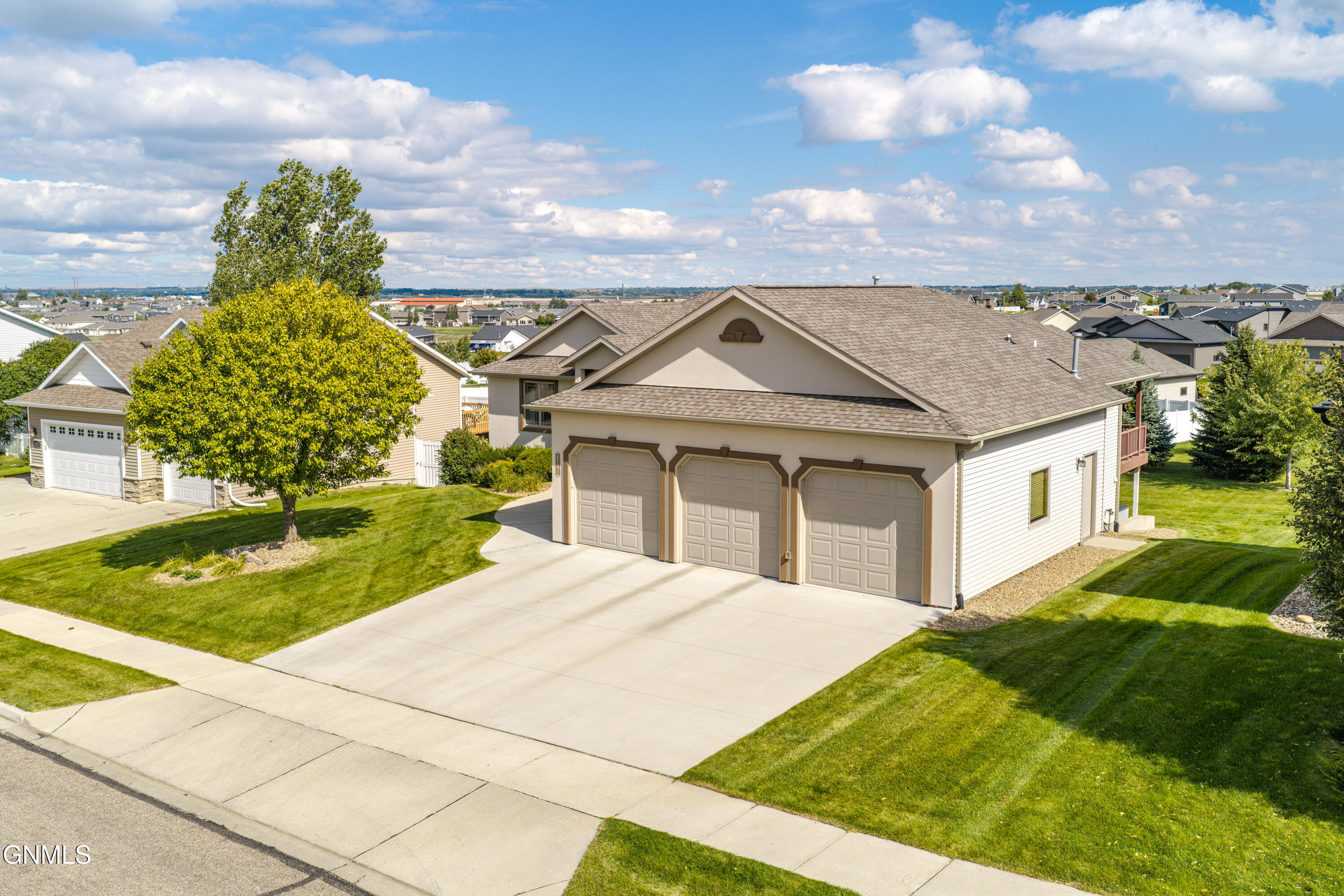 main property photo 56