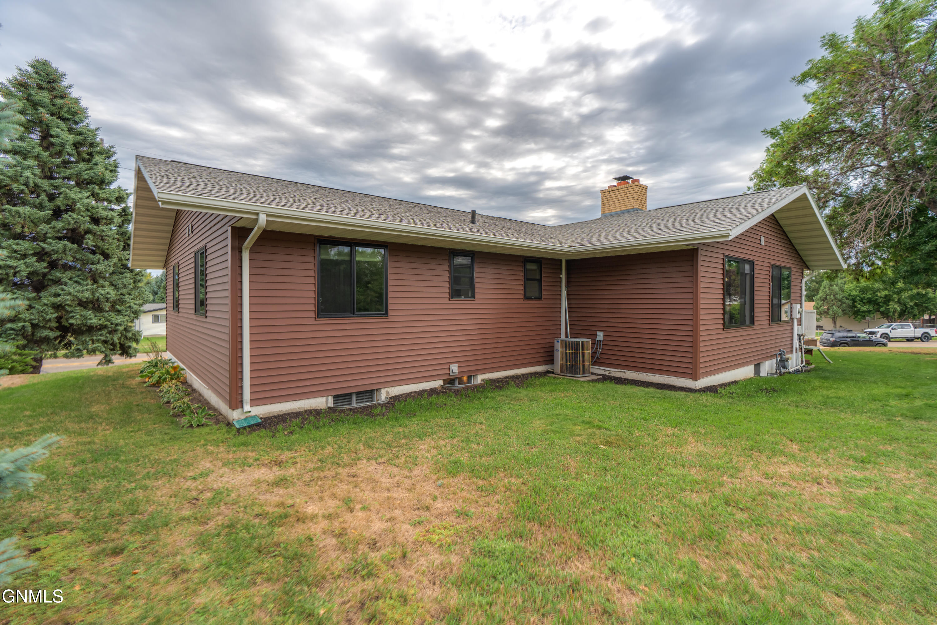 main property photo 72