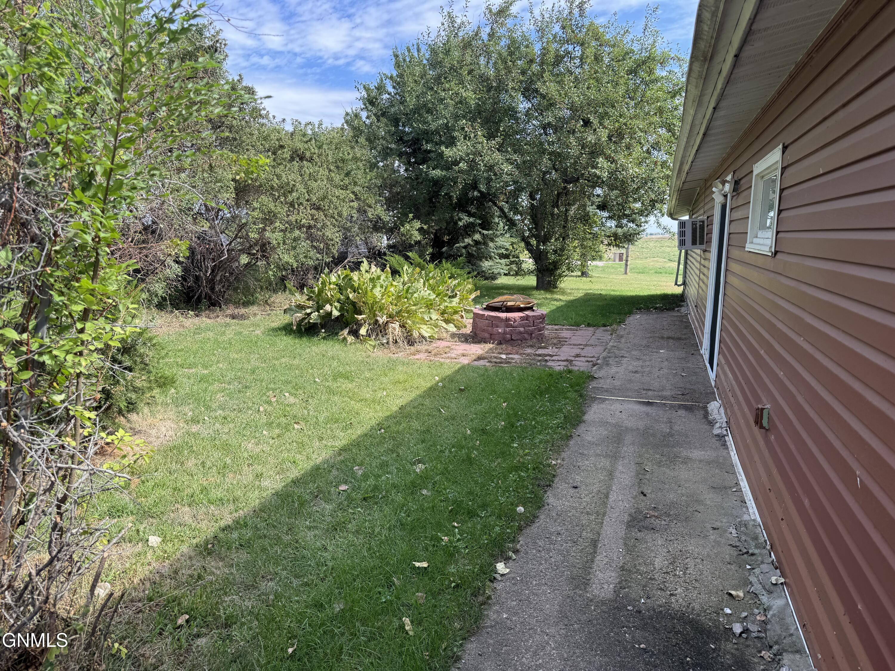 main property photo 42