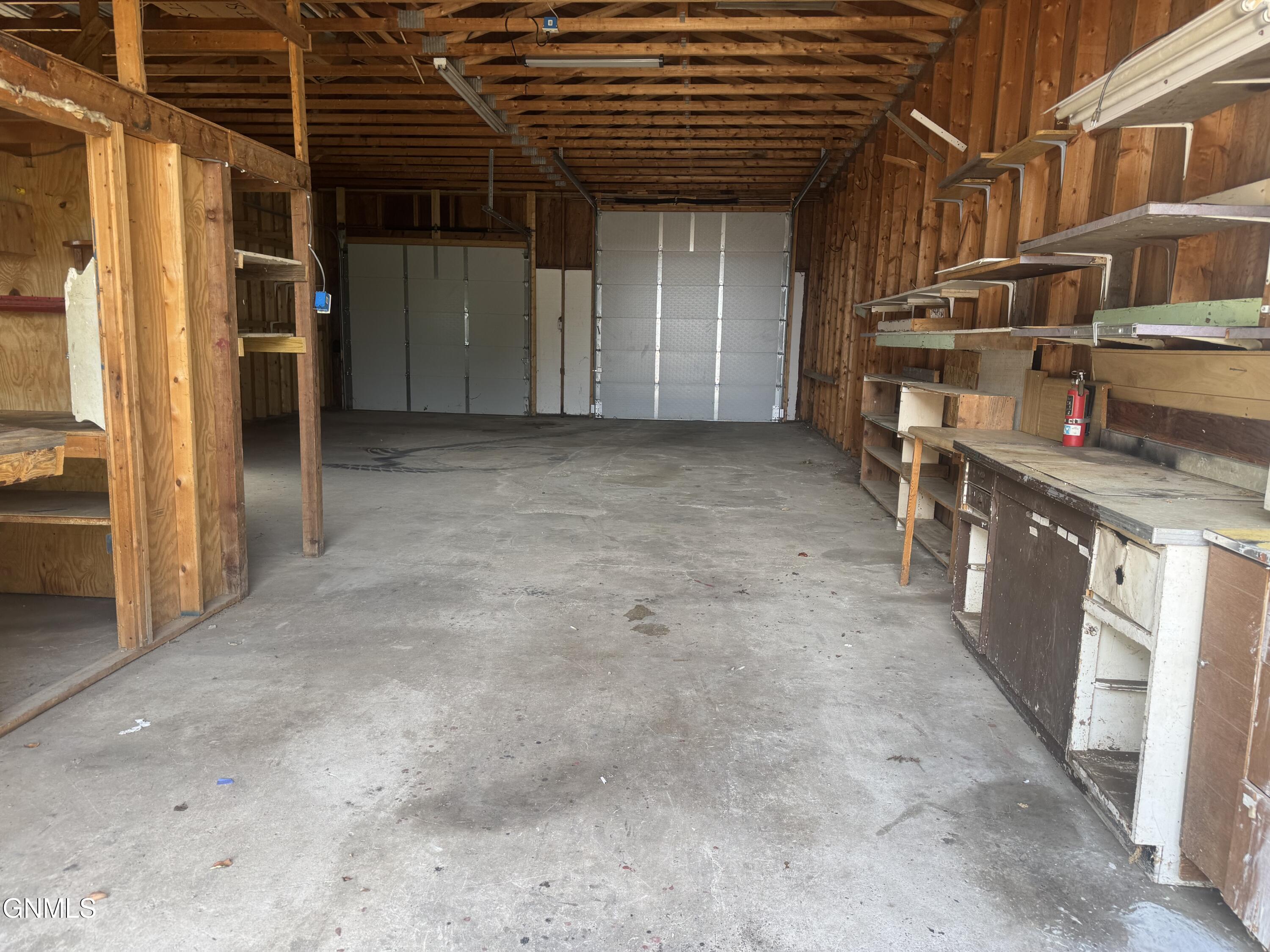 main property photo 59