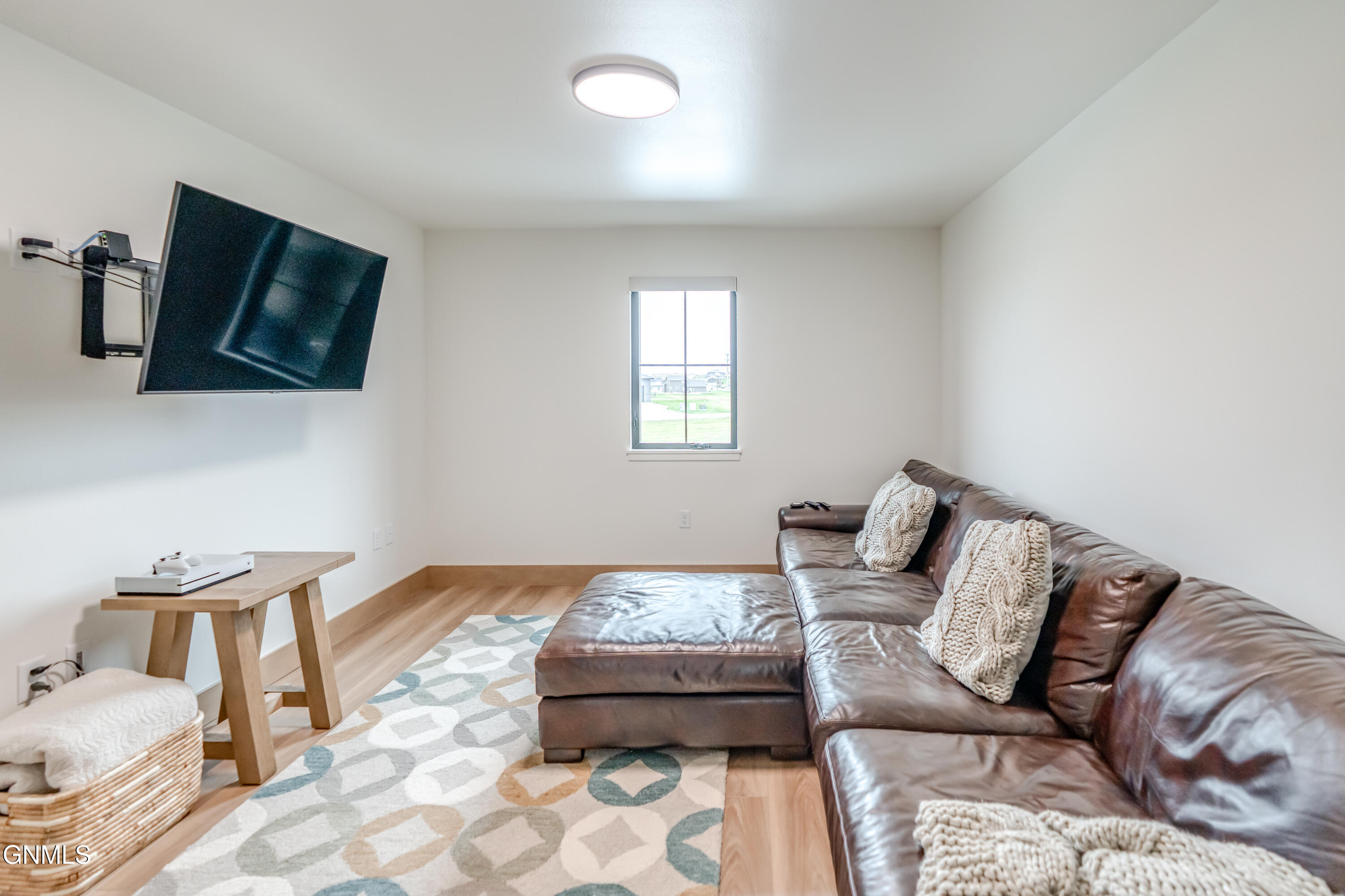 main property photo 59