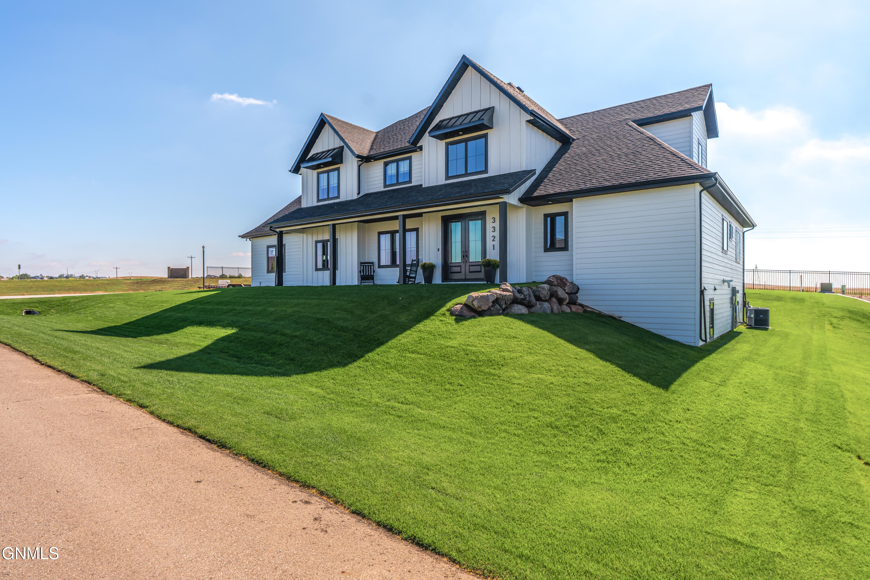 main property photo 73