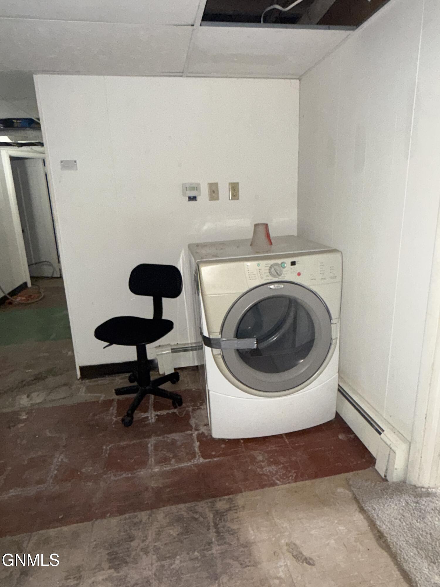 main property photo 46