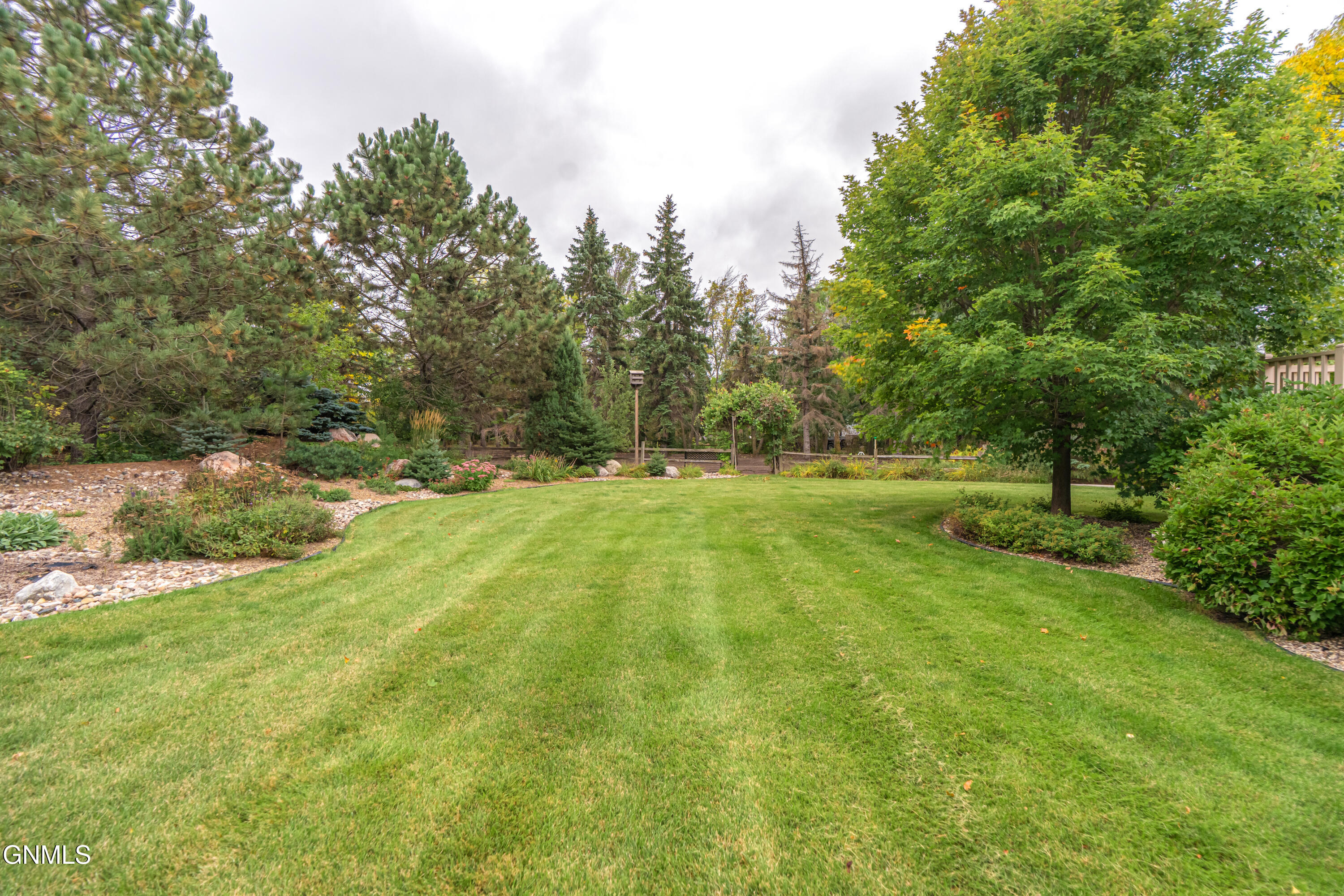 main property photo 124
