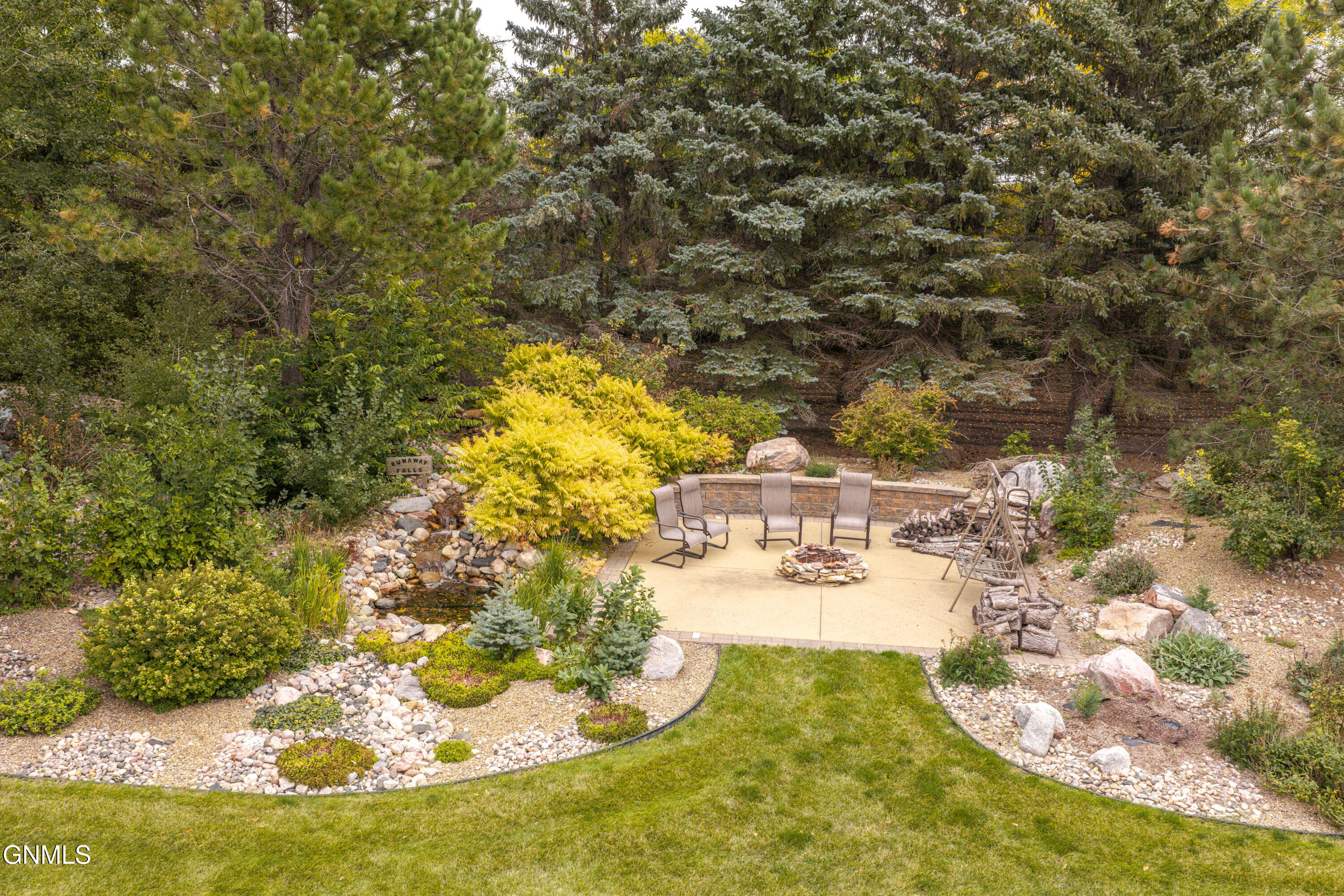 main property photo 126
