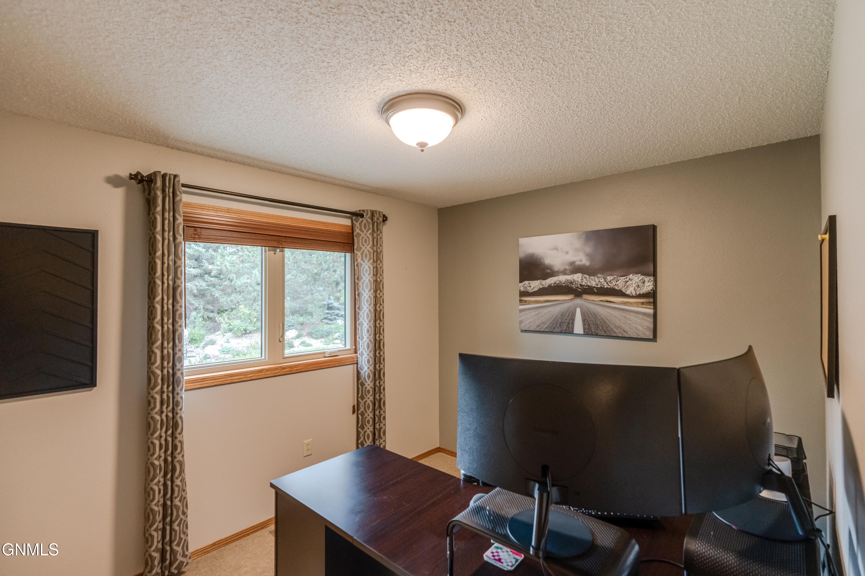 main property photo 66