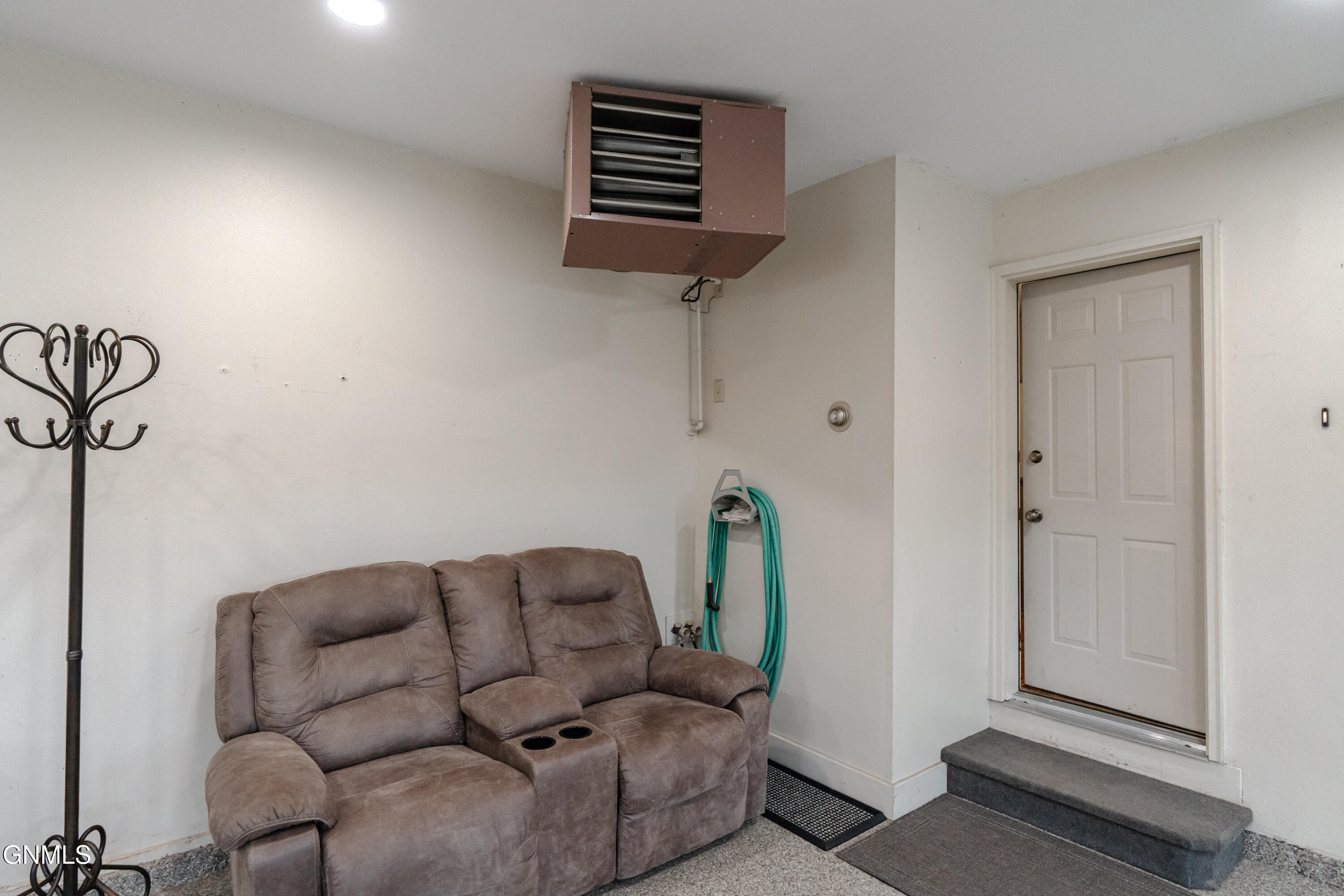 main property photo 87