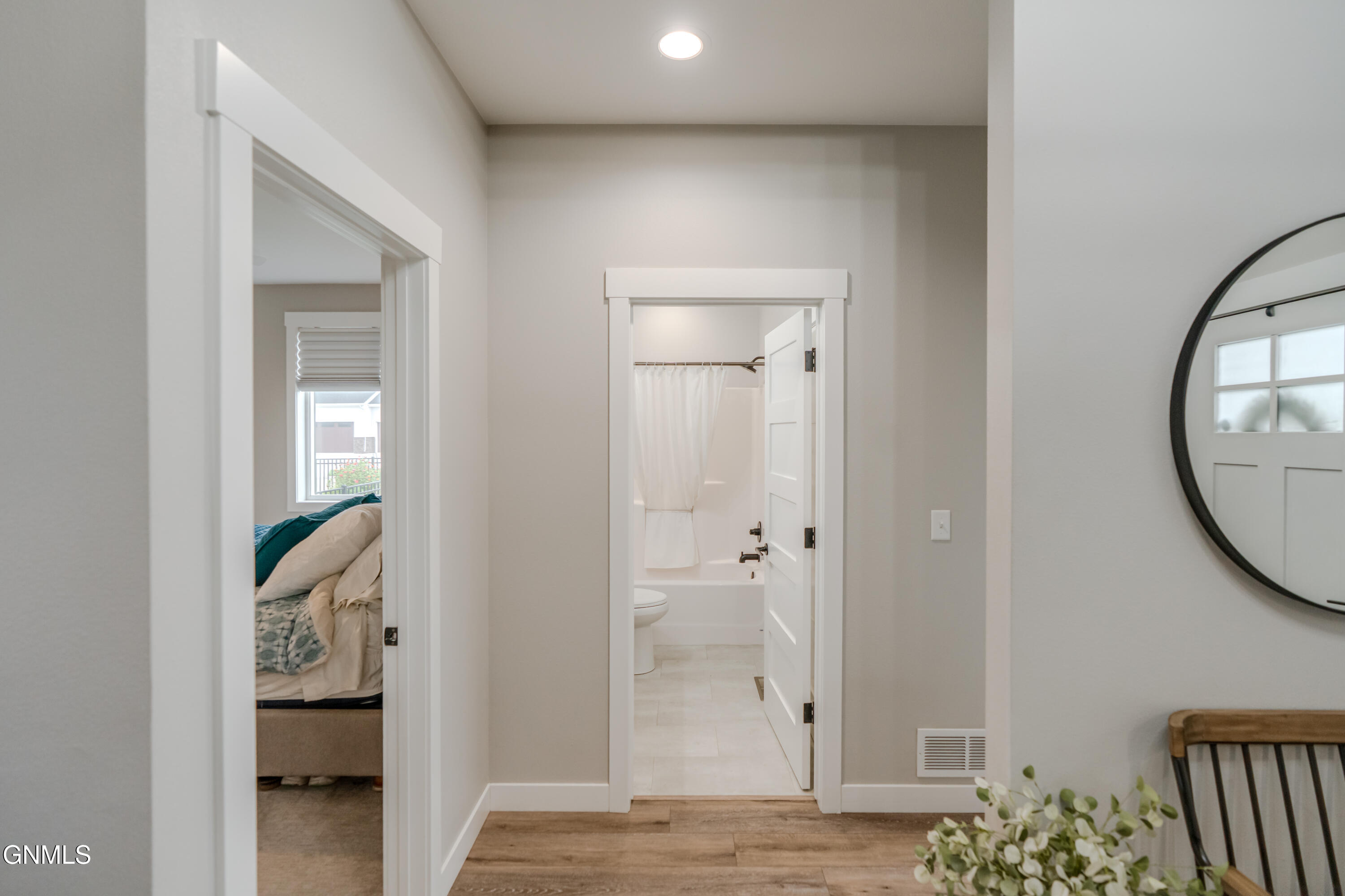 main property photo 79