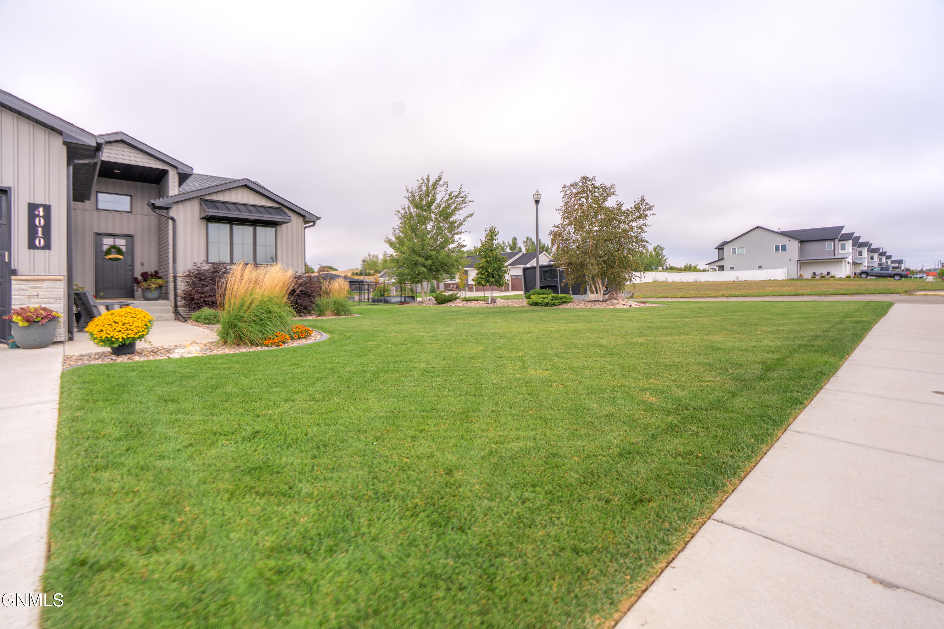 main property photo 83
