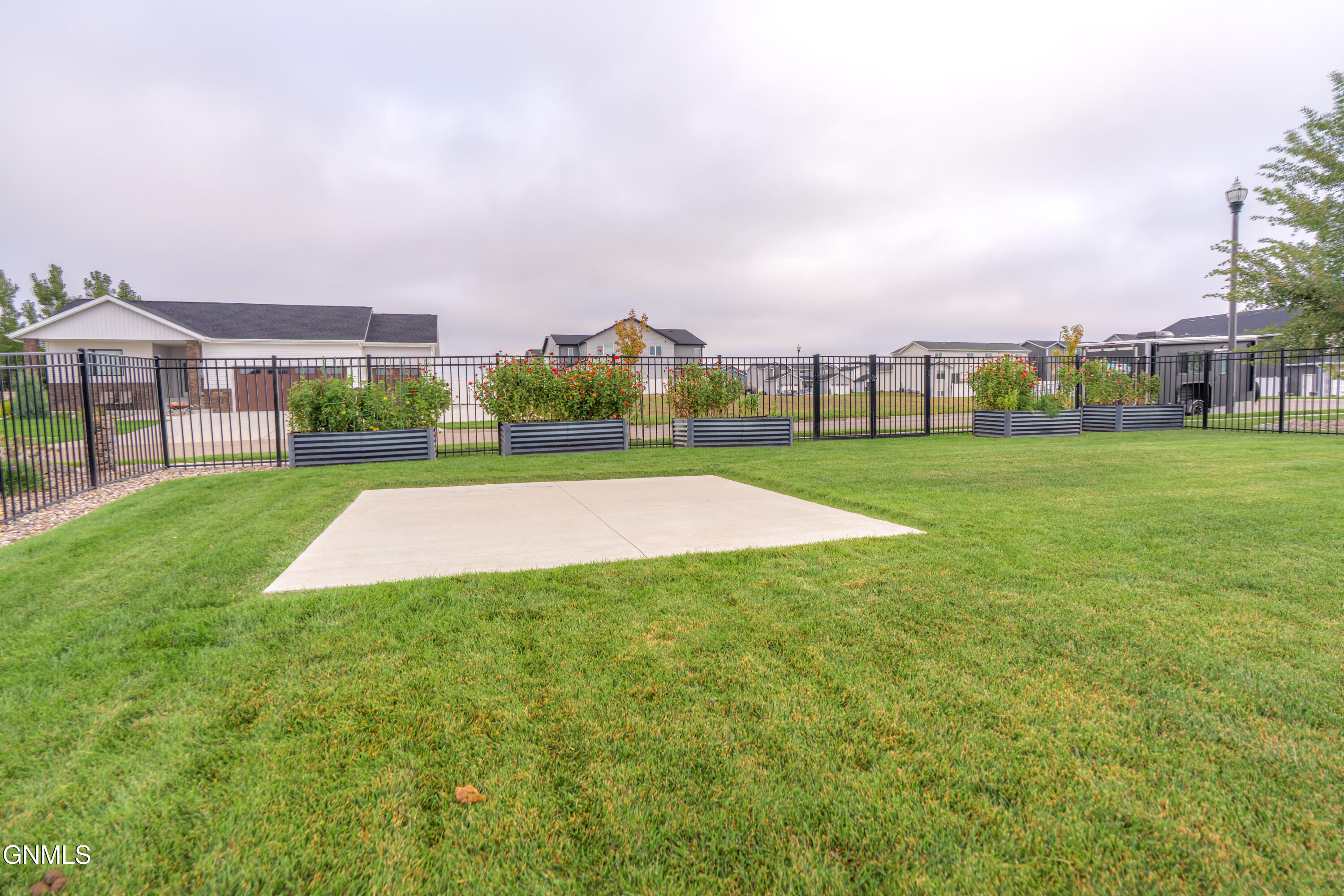main property photo 89
