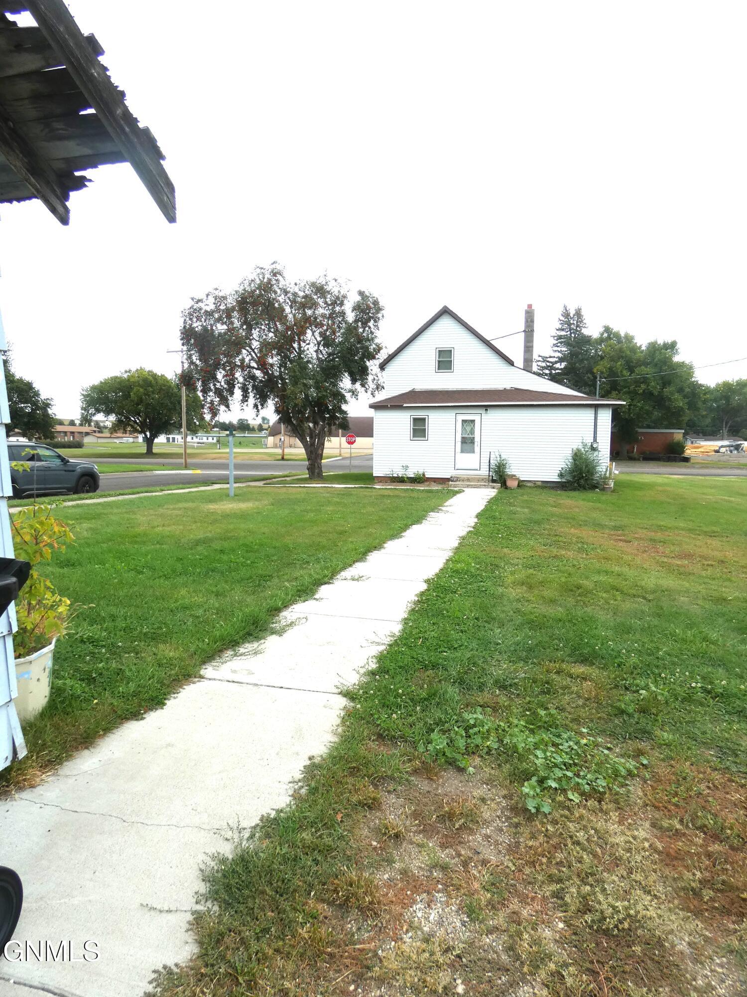 main property photo 47
