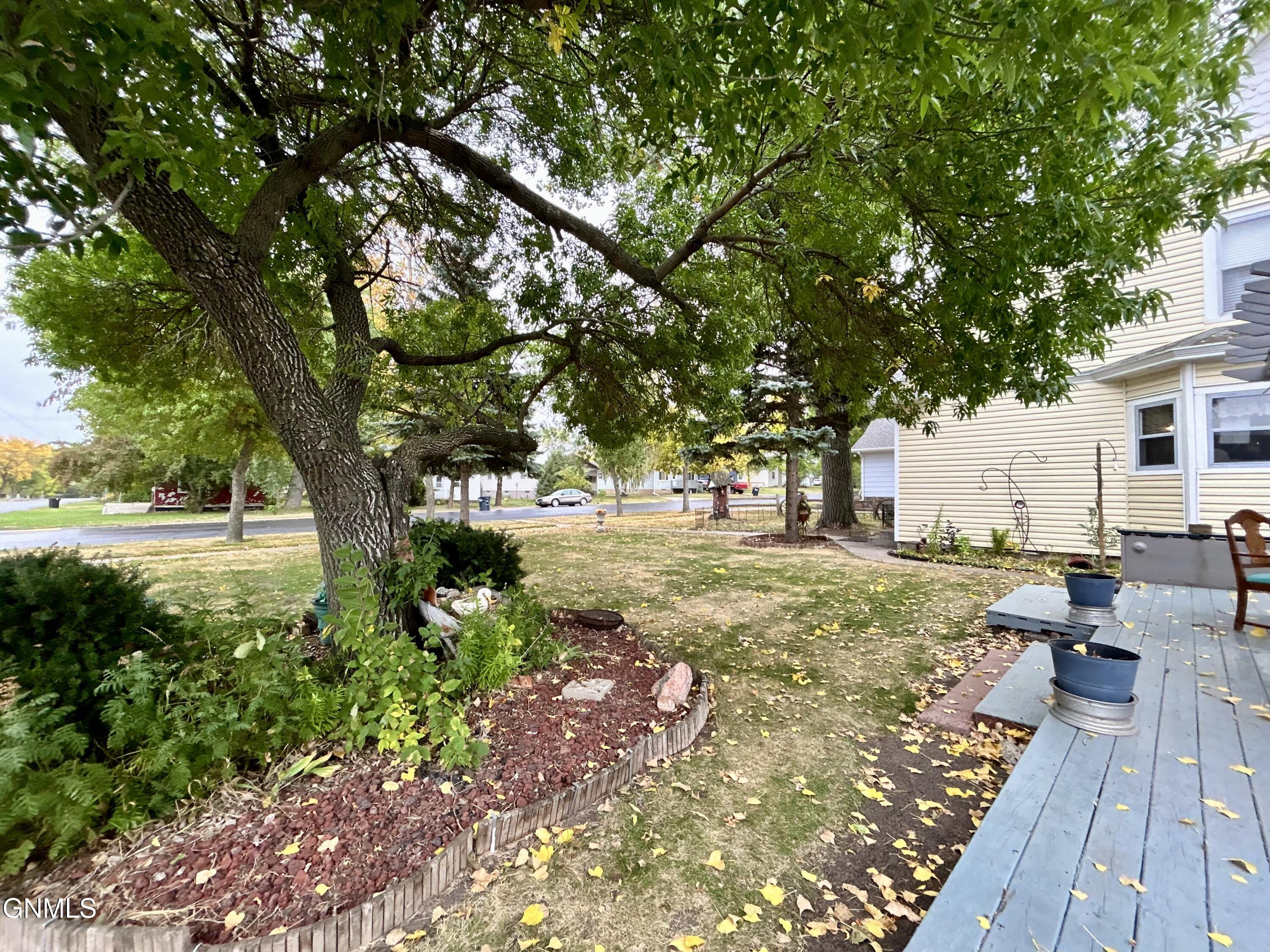 main property photo 48
