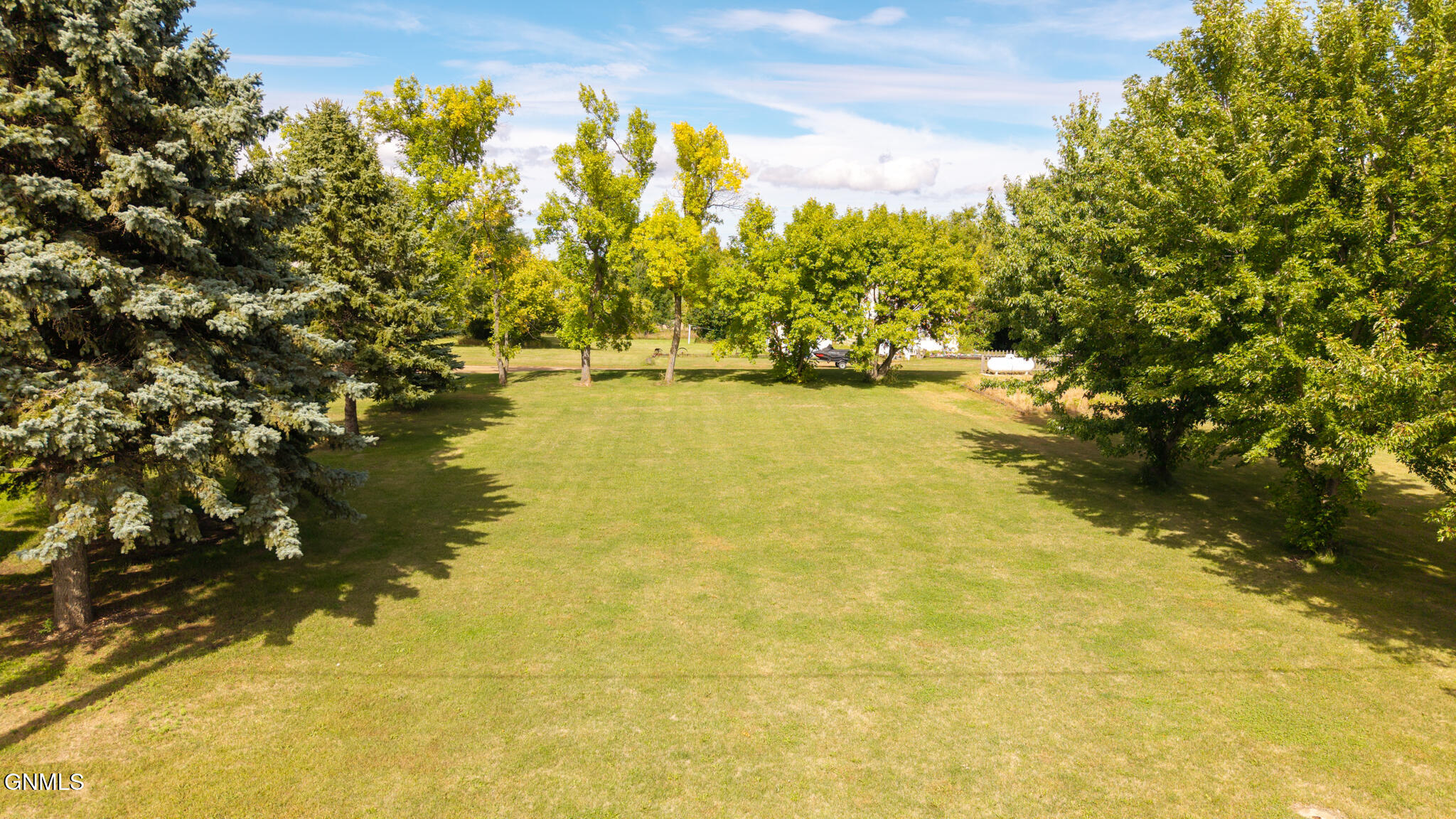 main property photo 41