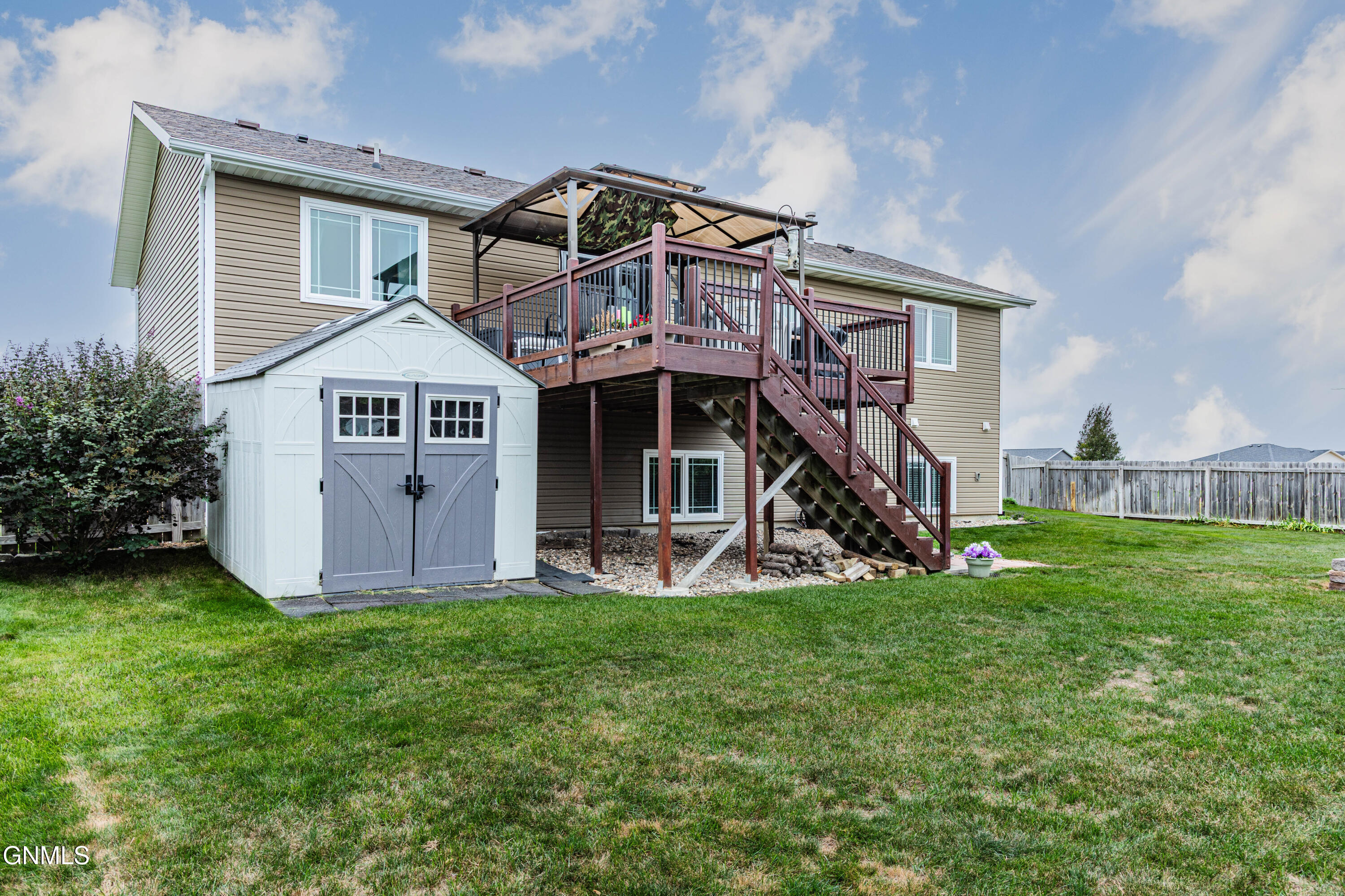 main property photo 52