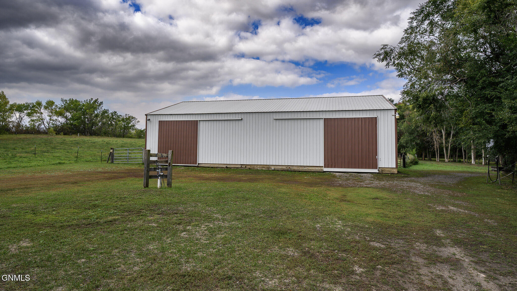 main property photo 52
