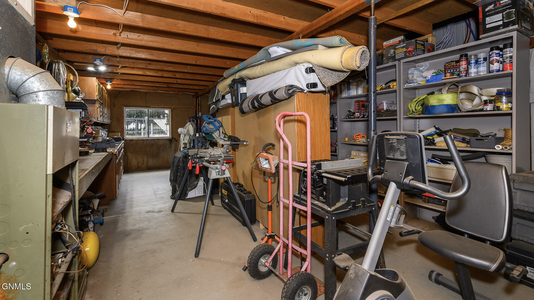 main property photo 47