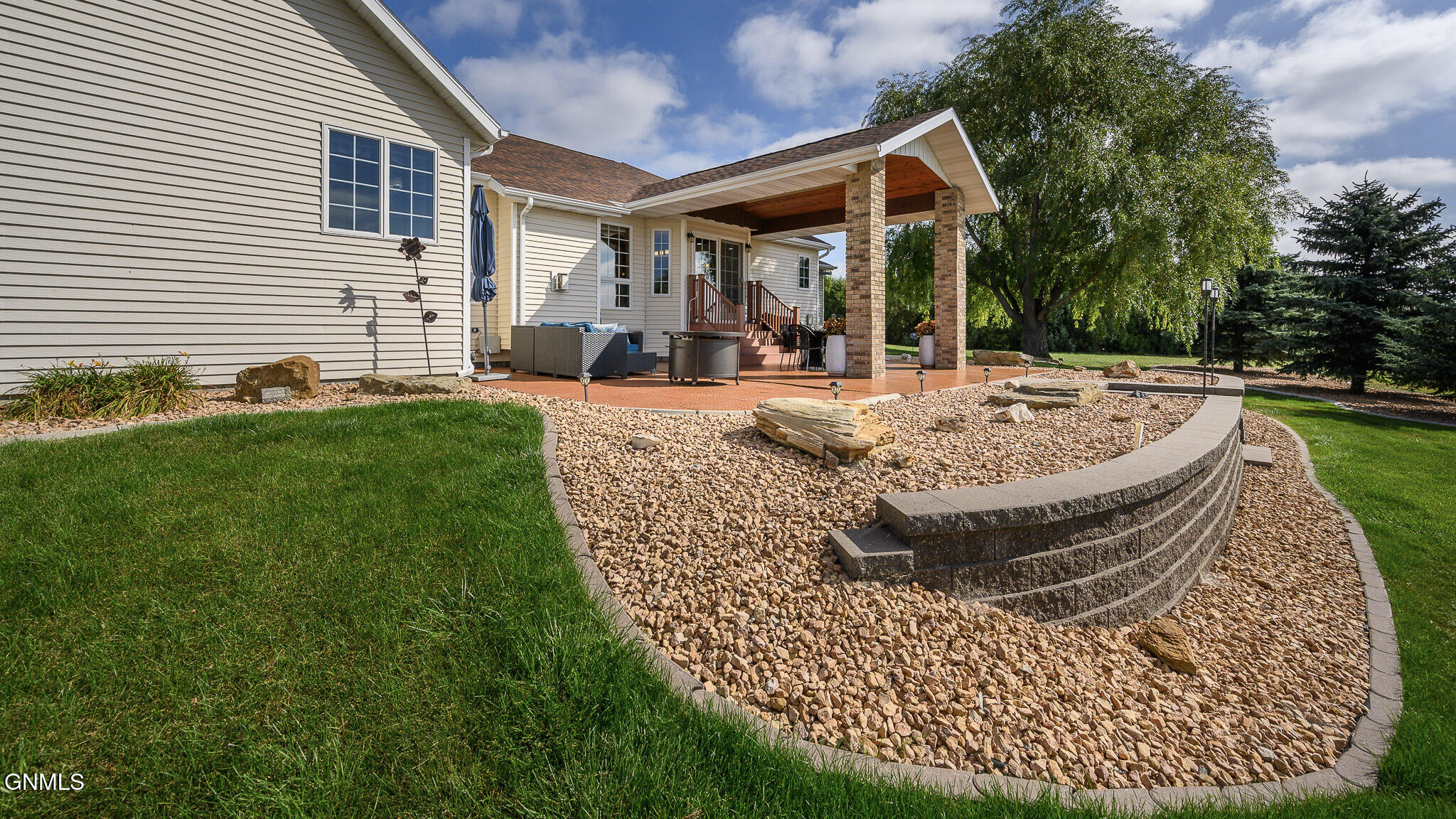 main property photo 59