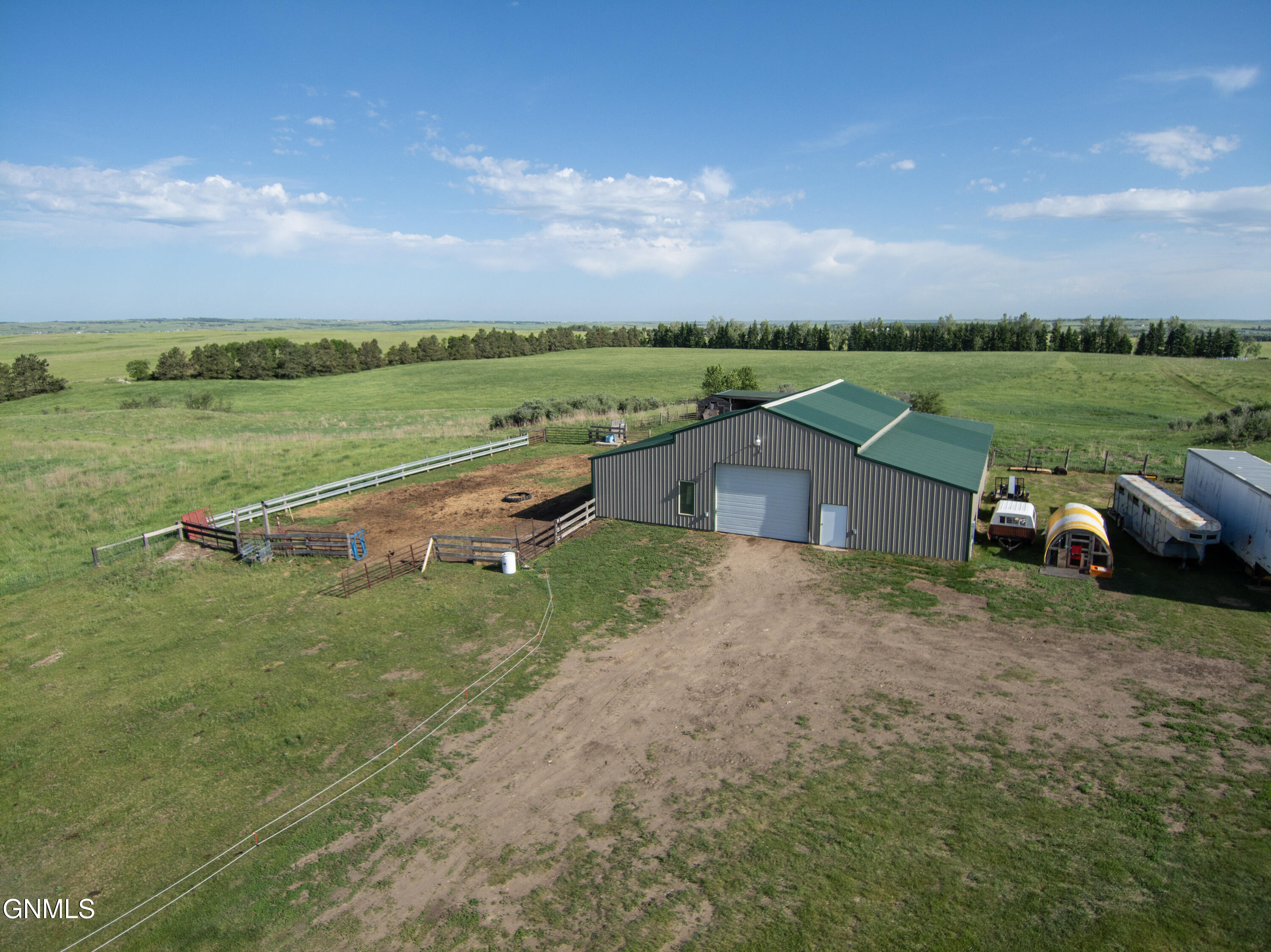 main property photo 47