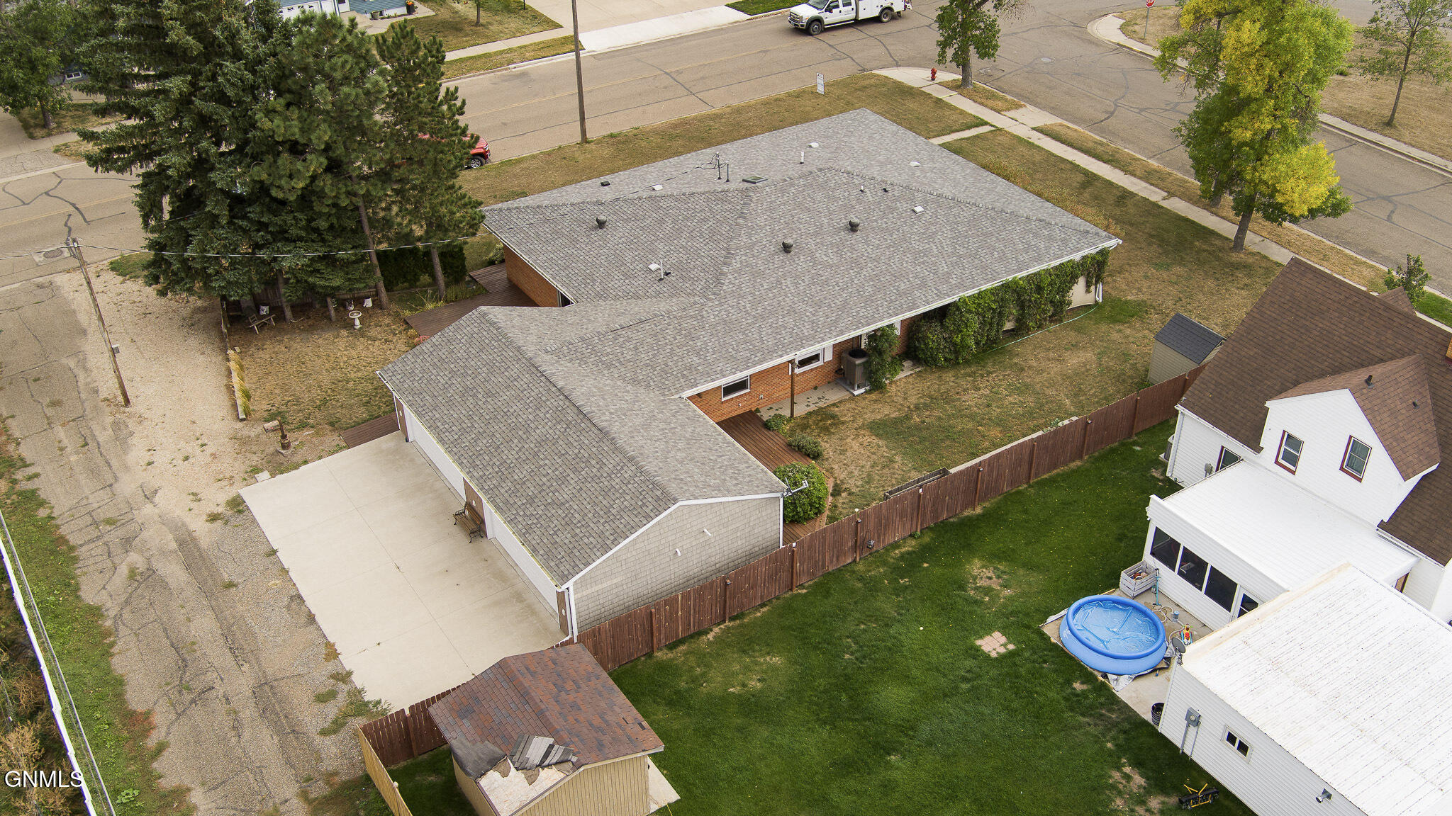main property photo 53