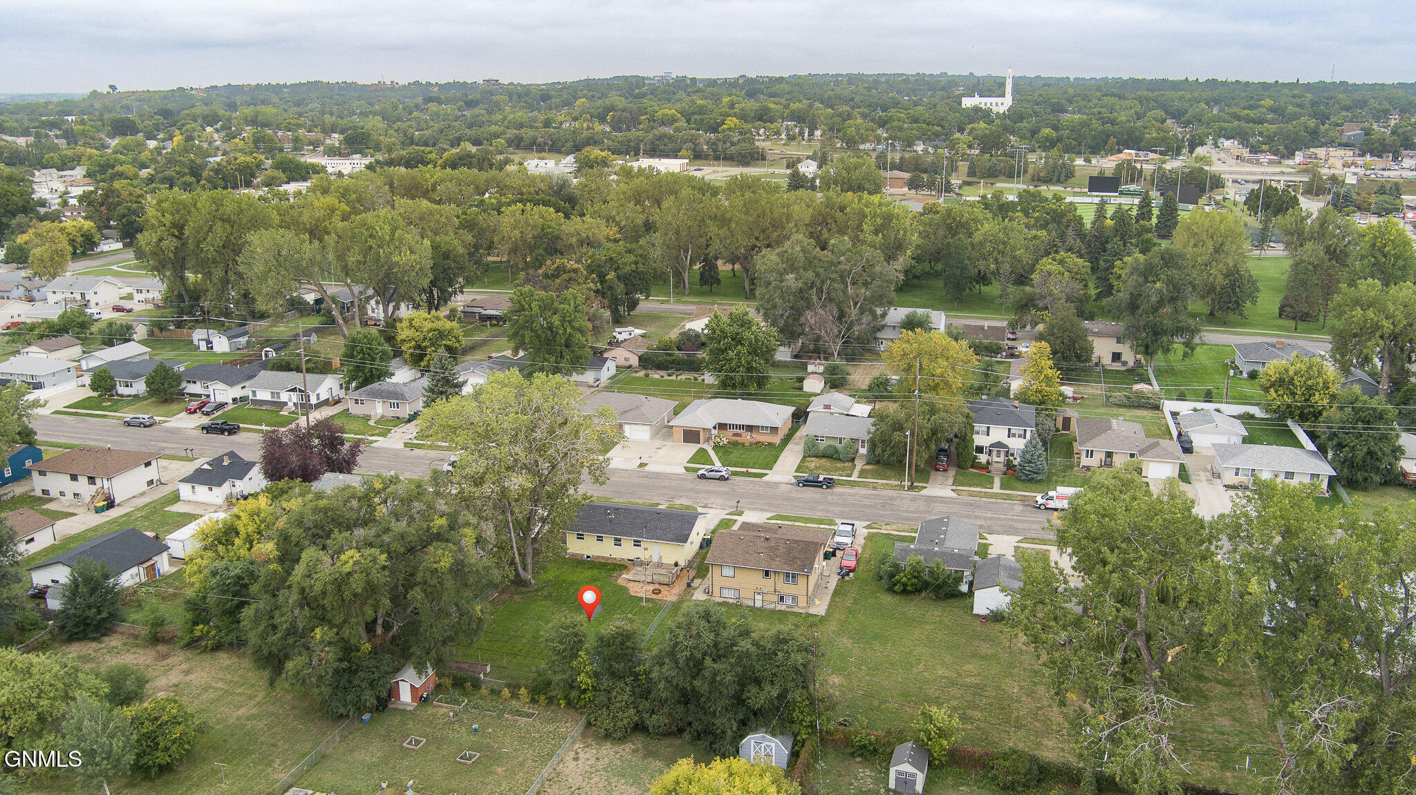 main property photo 38