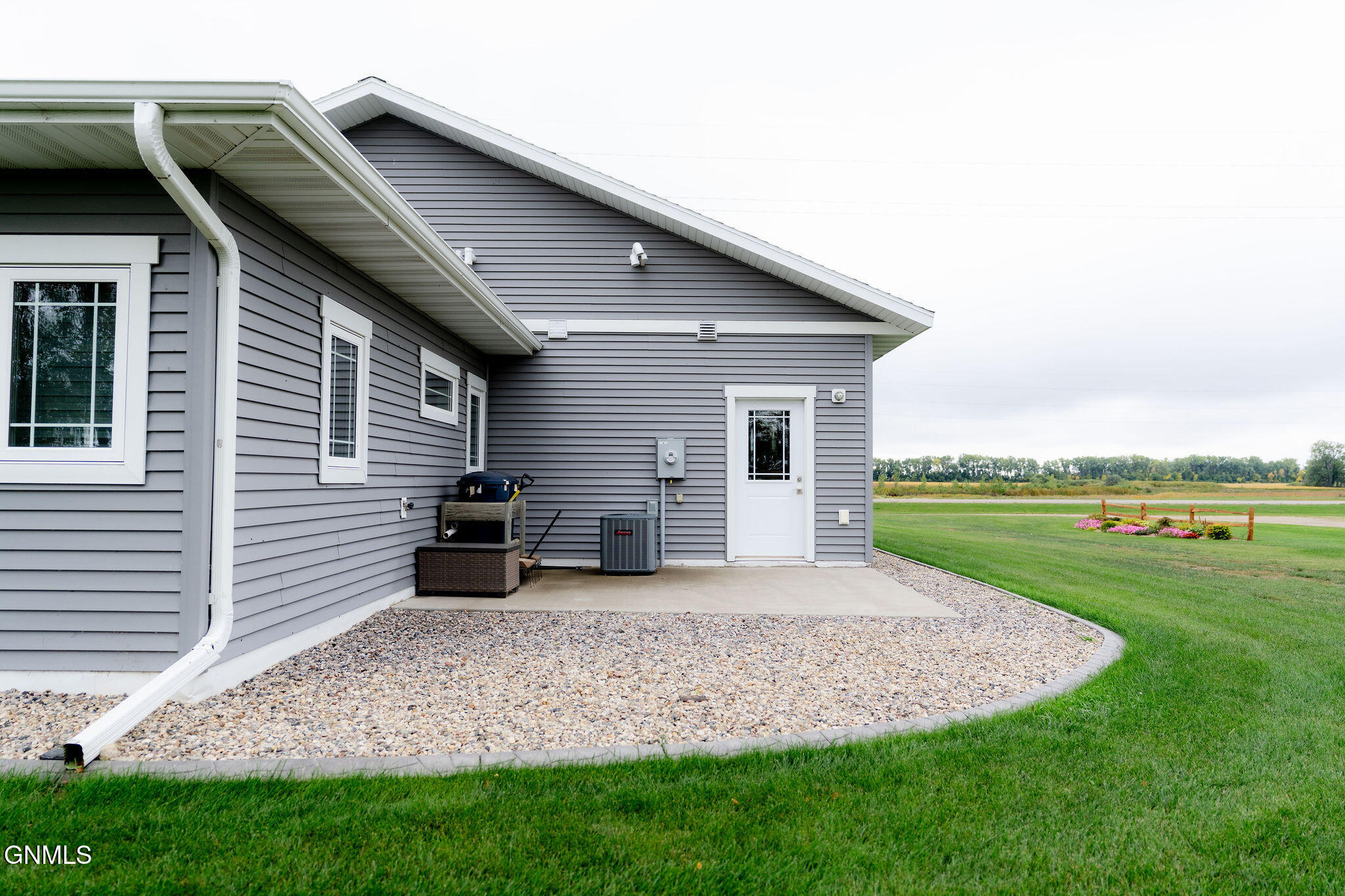 main property photo 70