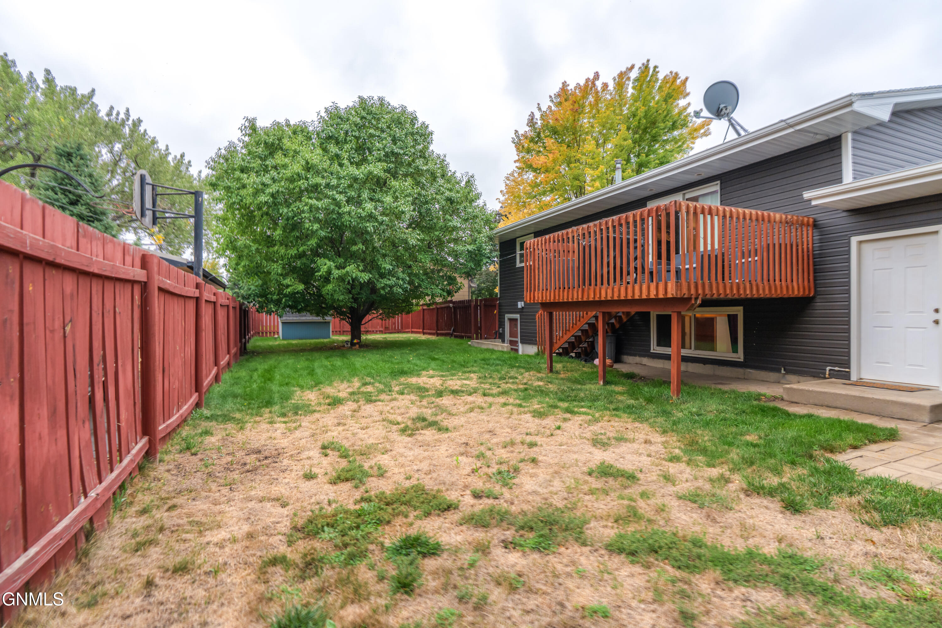 main property photo 57