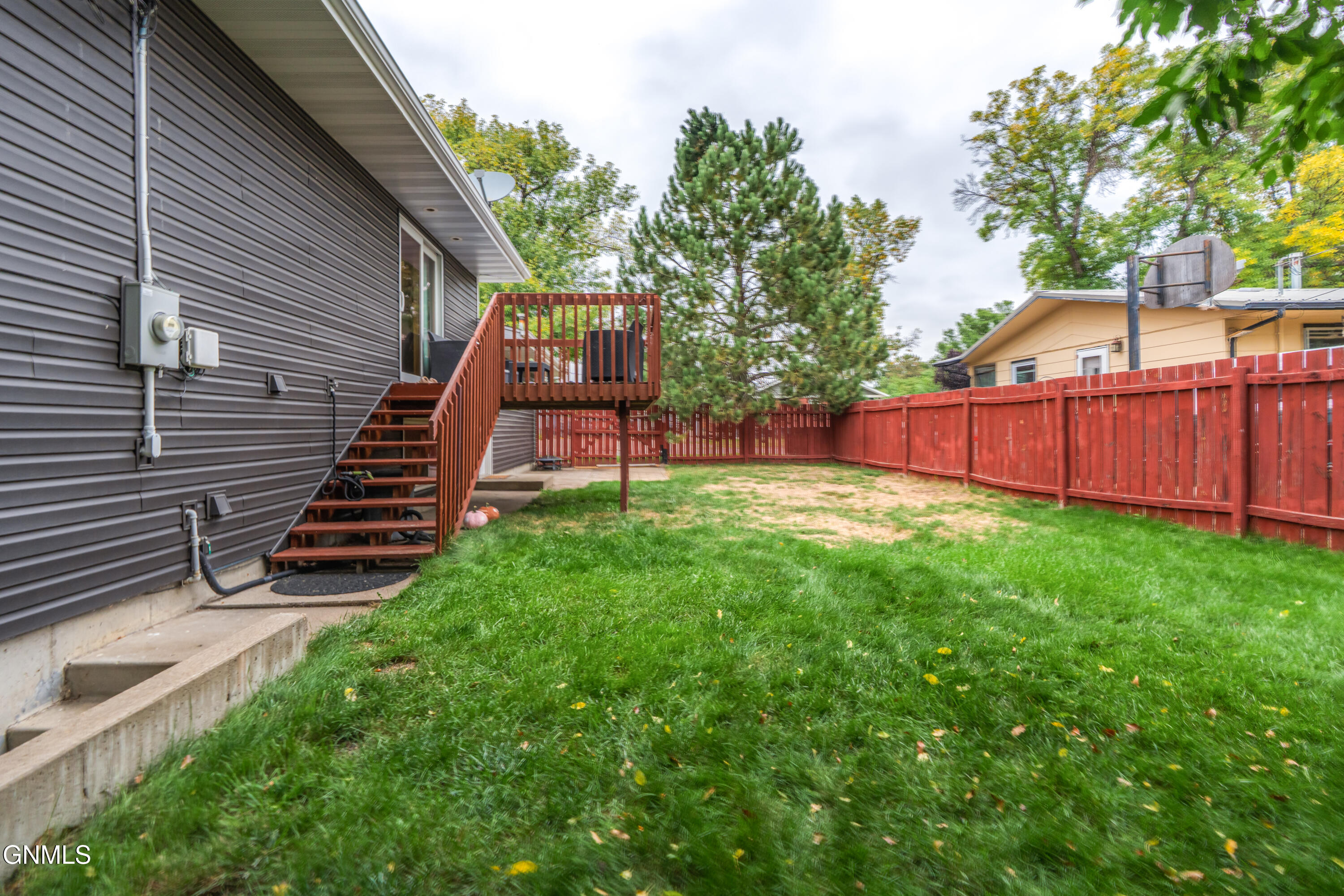 main property photo 61