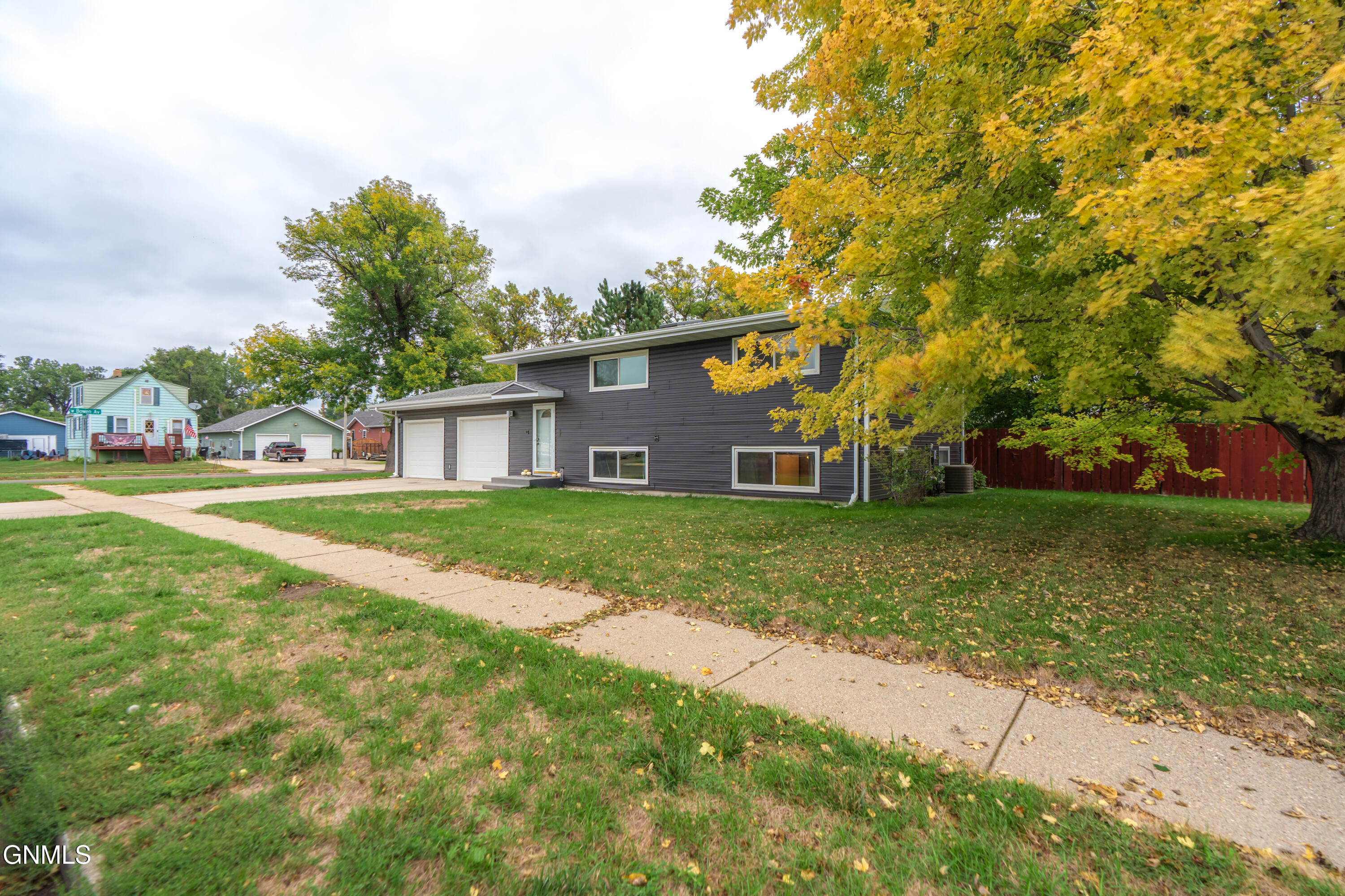 main property photo 64