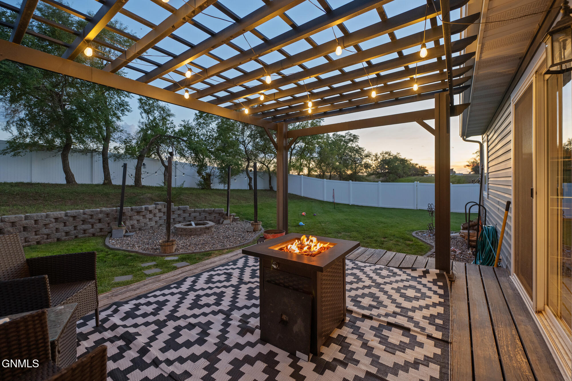 main property photo 58