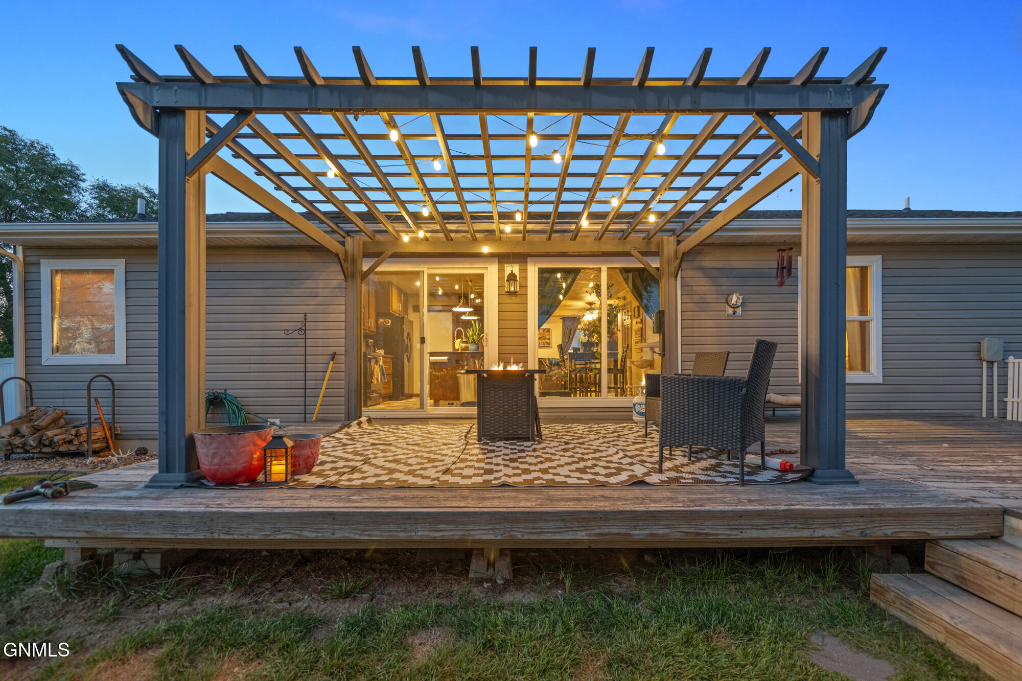 main property photo 60