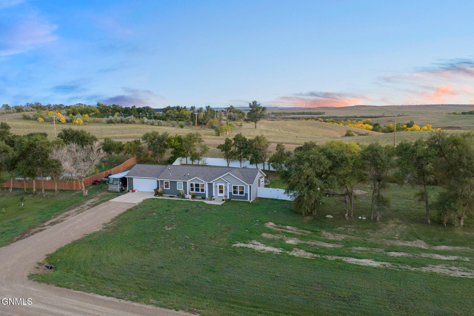 main property photo 67