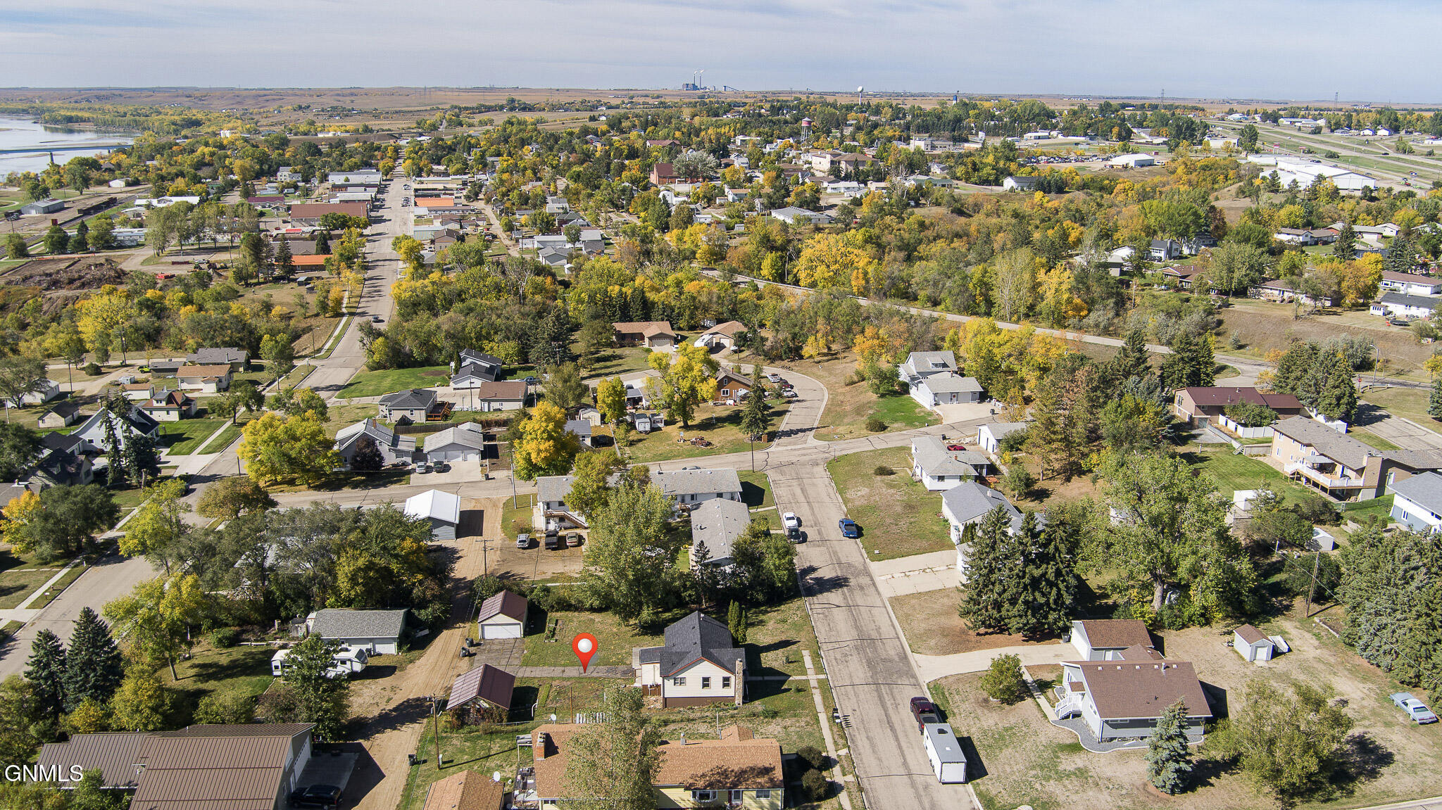 main property photo 34