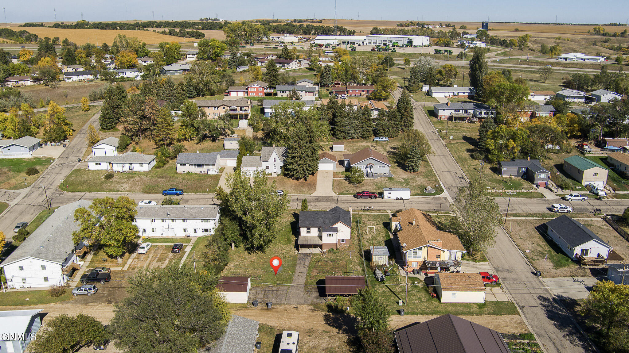 main property photo 38