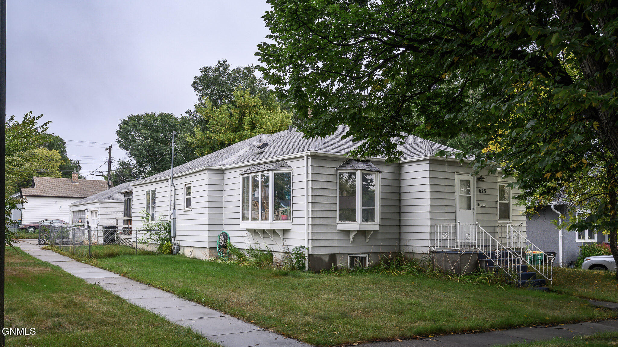 main property photo 1