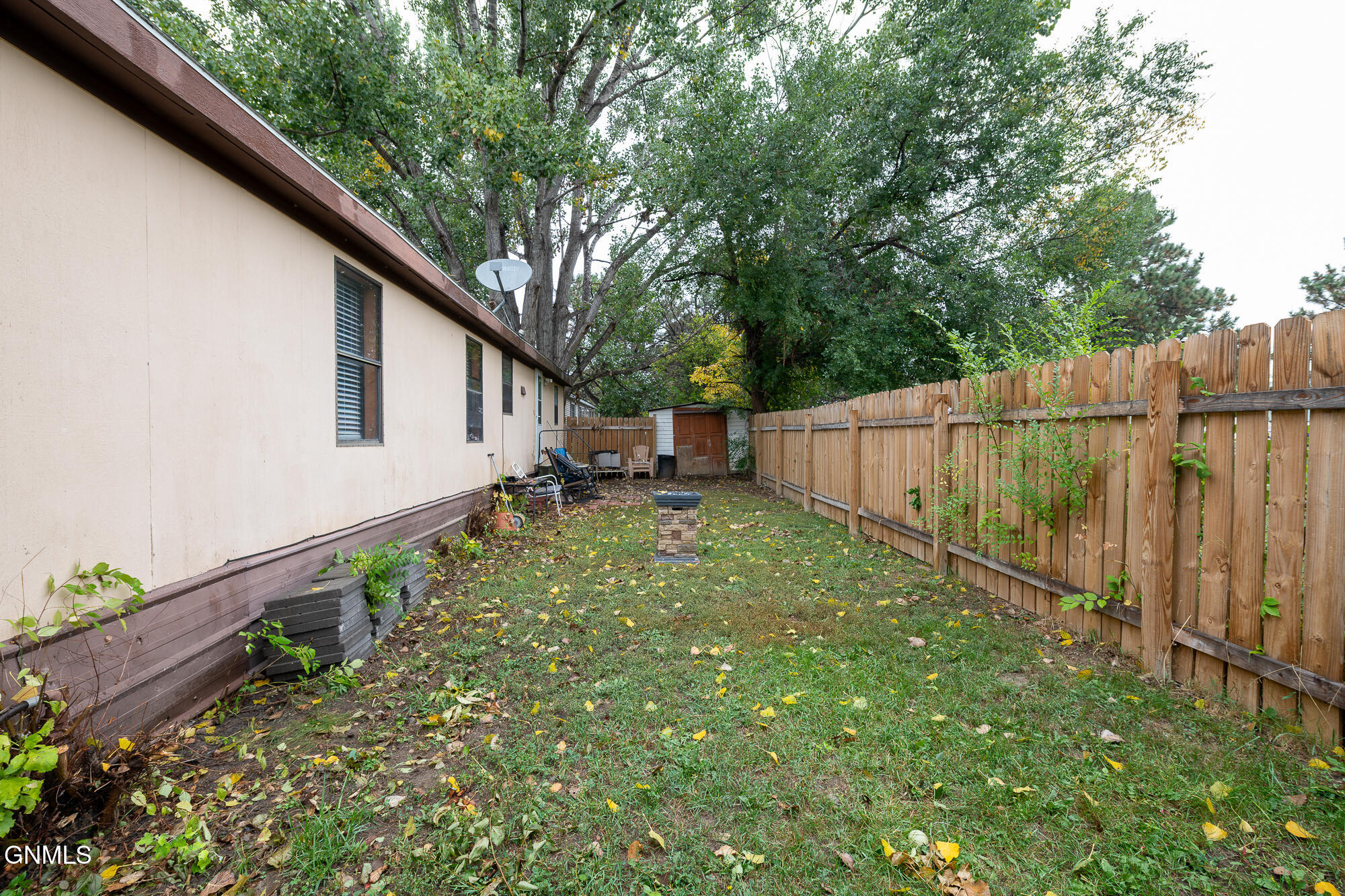 main property photo 15