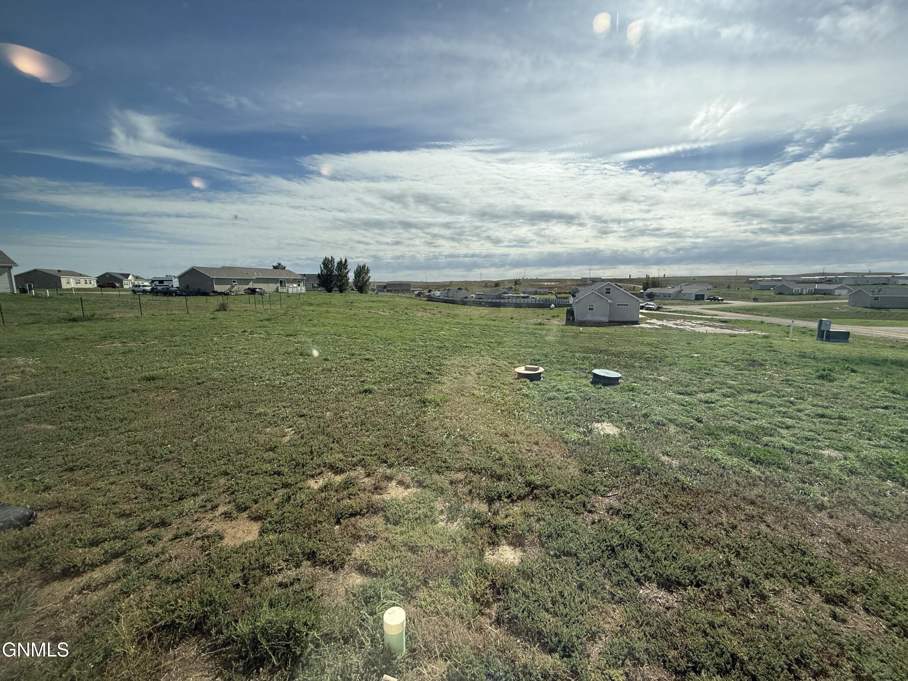 main property photo 11