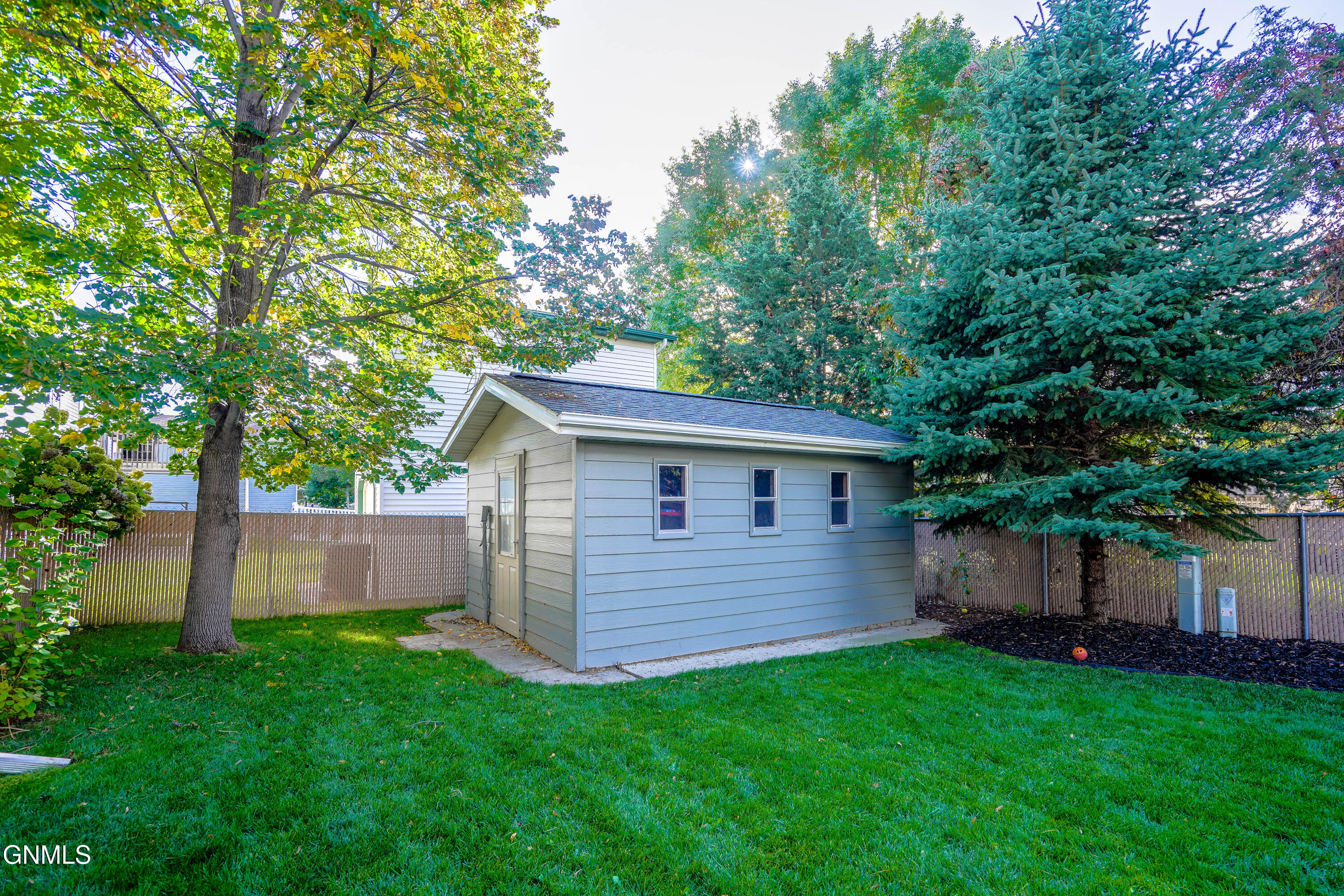 main property photo 61