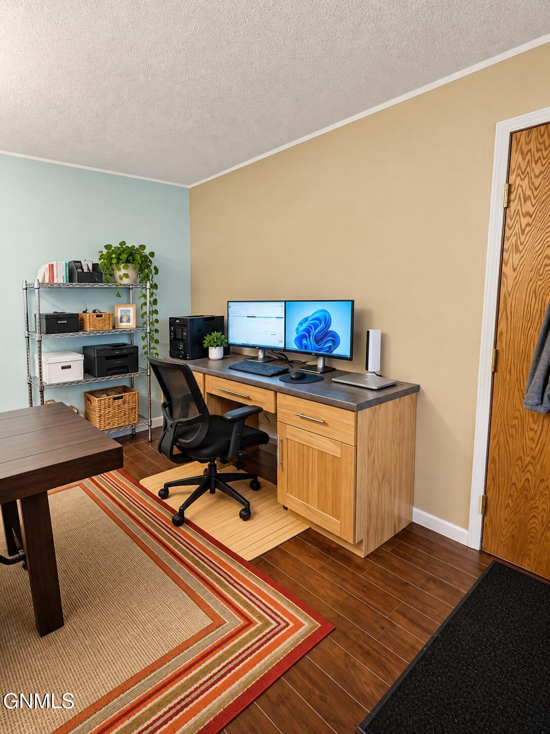 main property photo 7